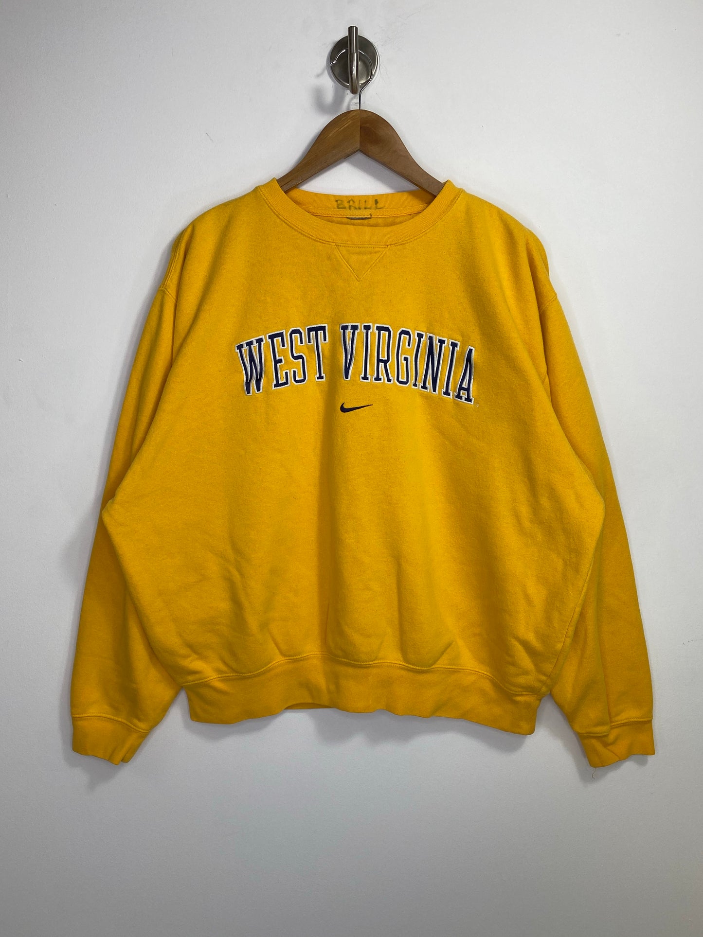 NIKE x WEST VIRGINIA Vintage Sweat-Shirts / 4650