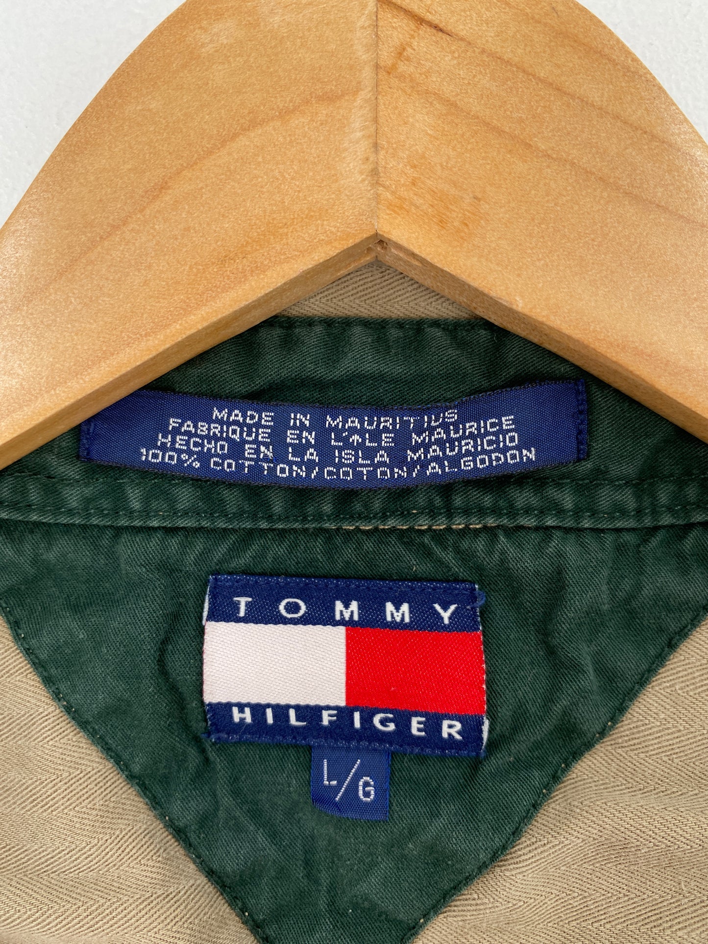 90’s TOMMY HILFIGER Size L Vintage Button-Down Shirt / A4272