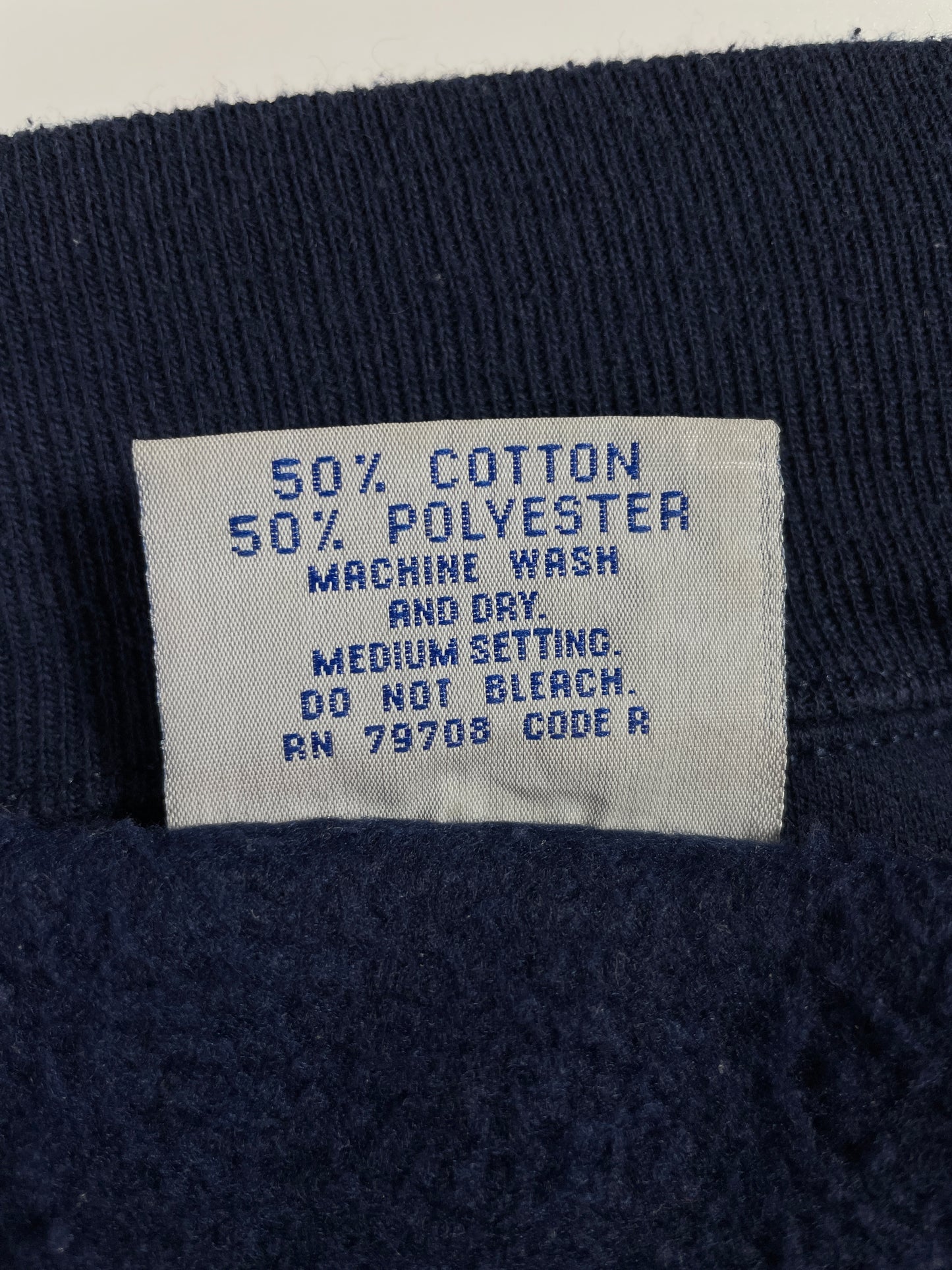 90's UCONN HUSKIES Made in USA Size L Vintage College Sweat shirt / E4459S