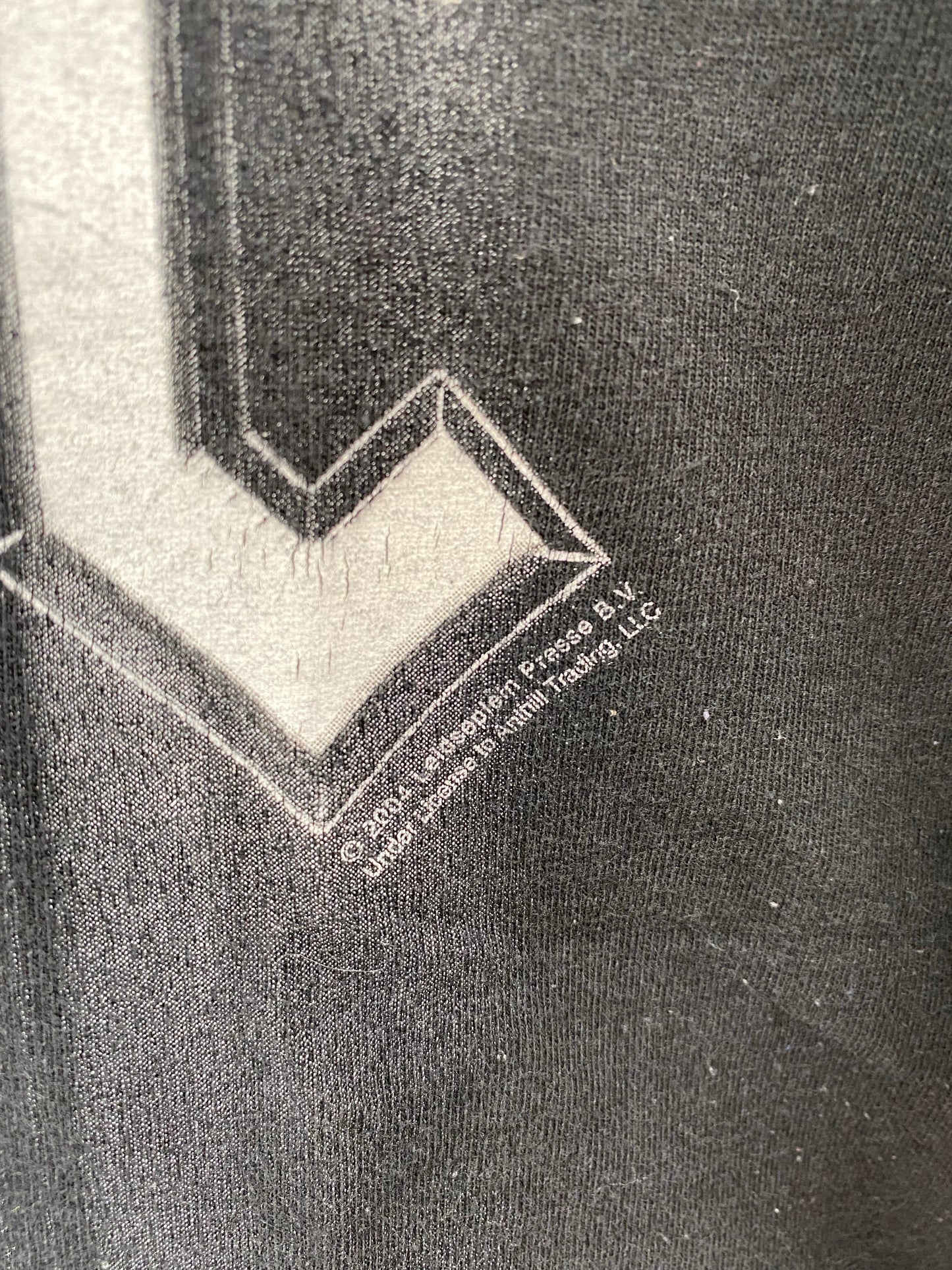 2004 AC/DC Size XL Vintage Music T-shirt / K4244