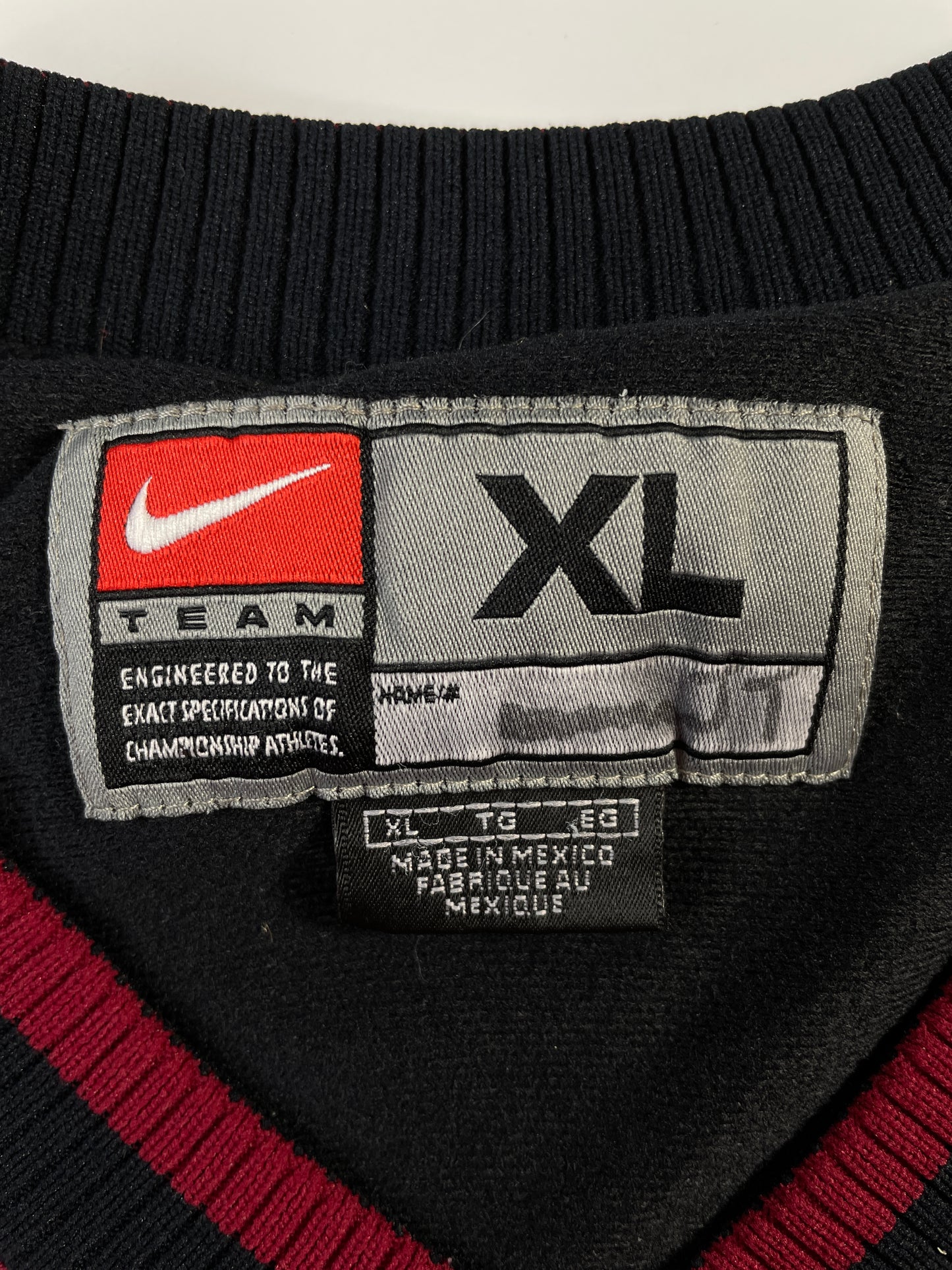 00' NIKE x MINNESOTA Size XL Vintage College Nylon Jacket / E4065N