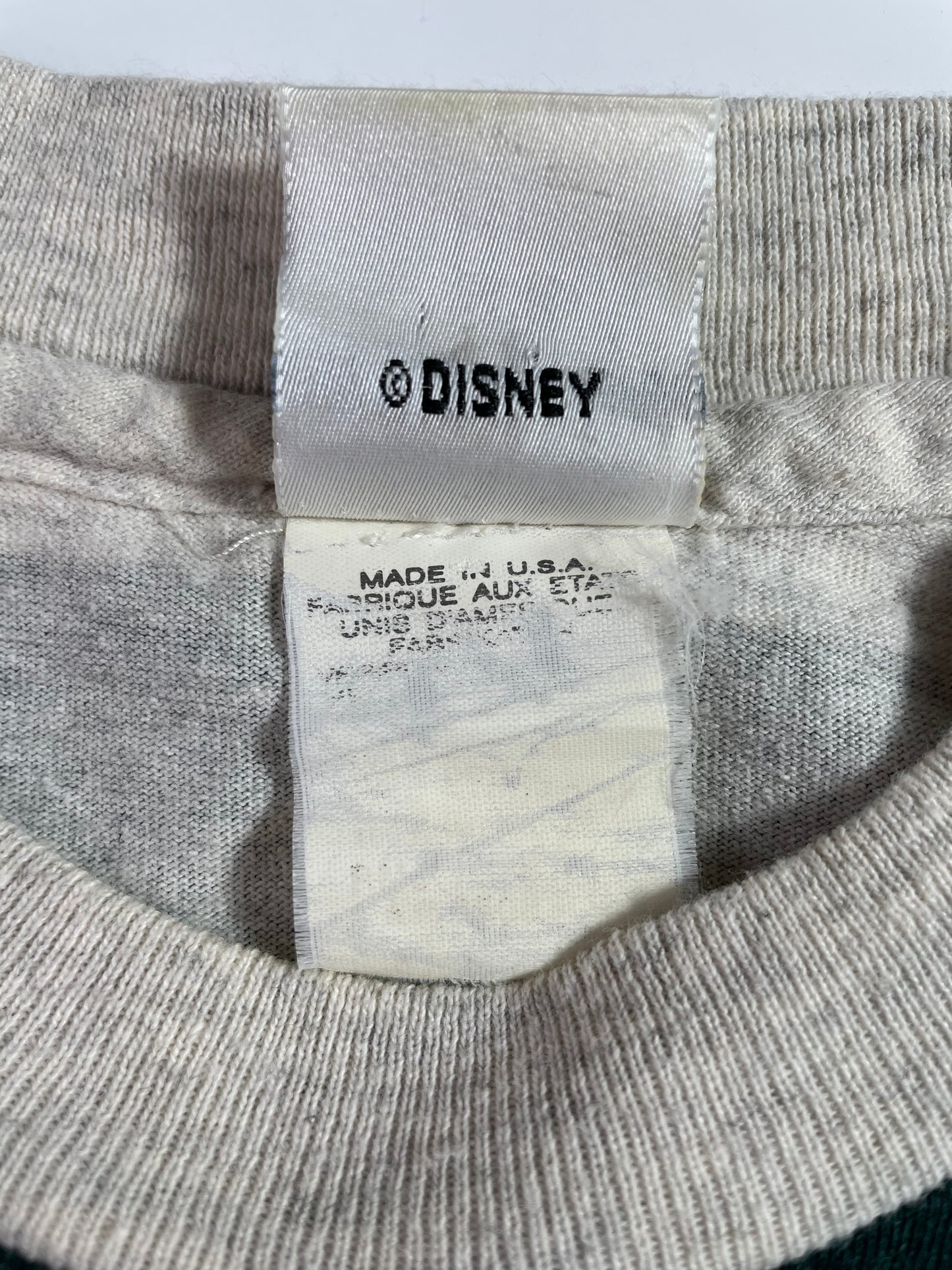 00’ DISNEY WINNIE THE POOH Made in USA Size No Tag(Approx.M-L) Vintage T-Shirt / A2626