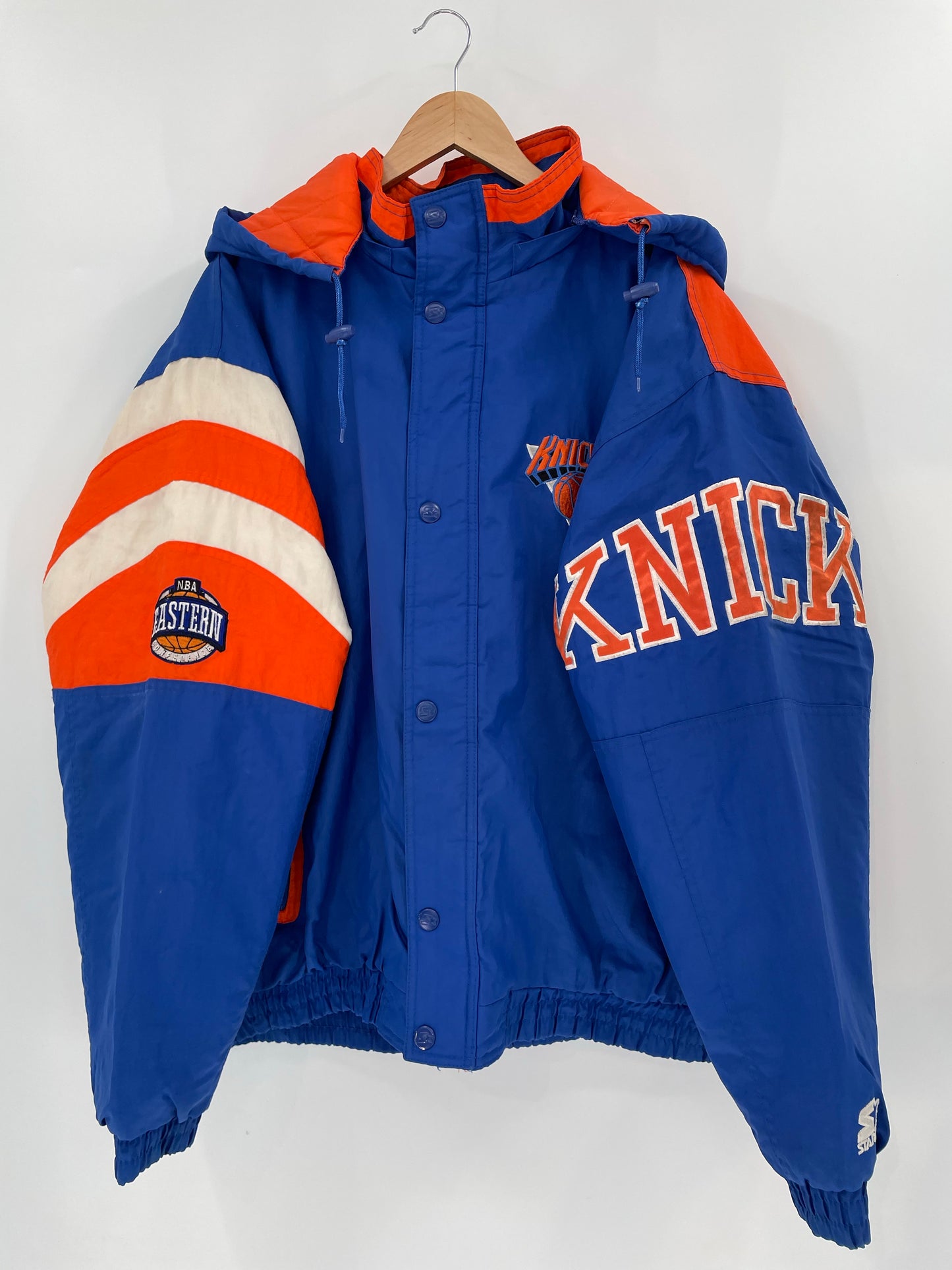 90's STARTER x NEW YORK KNICKS Size XL Vintage NFL Padded Nylon Jacket / K6268