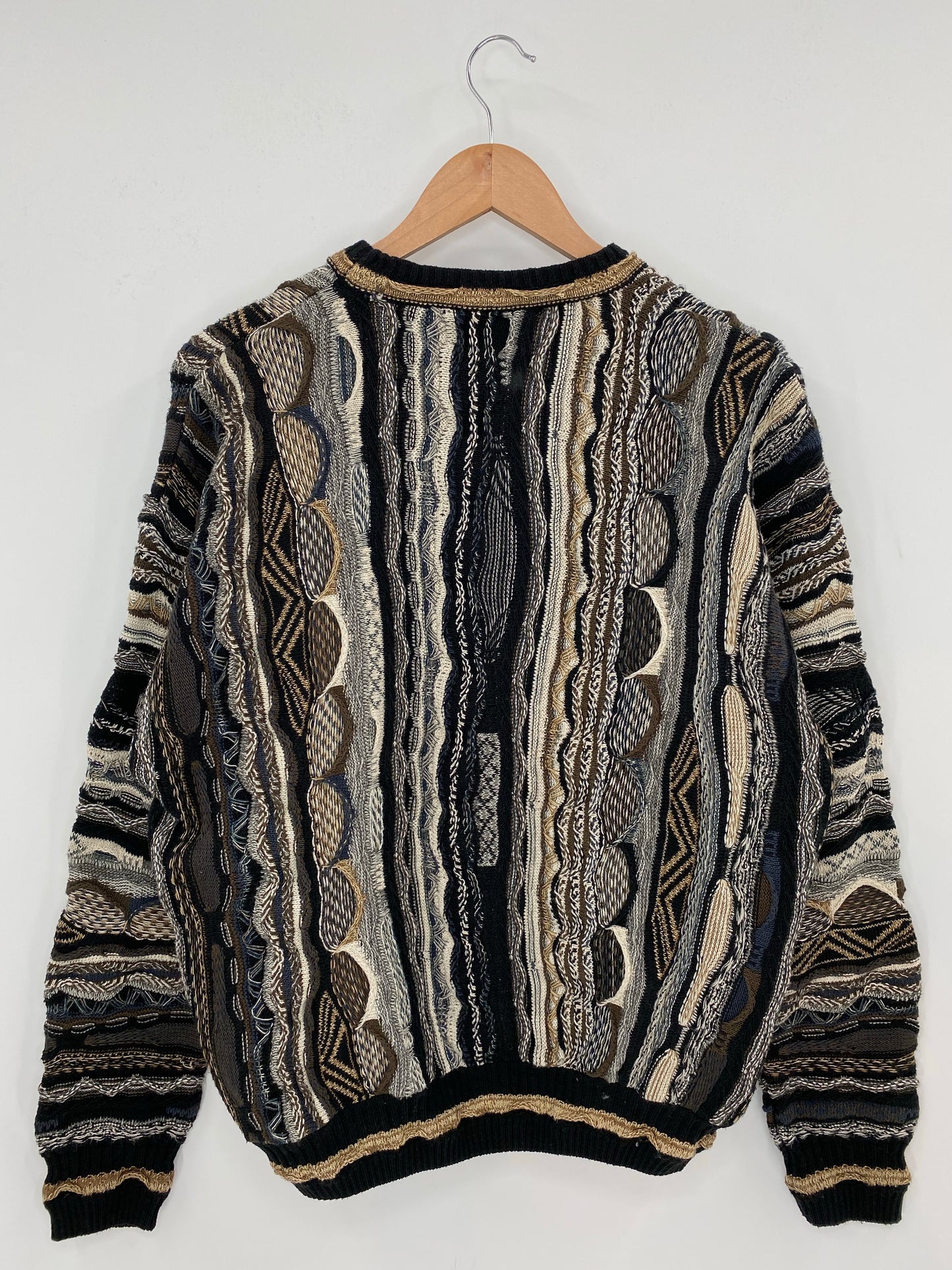 Vintage 3D COOGI- Style Size M Knit Sweater / K7803