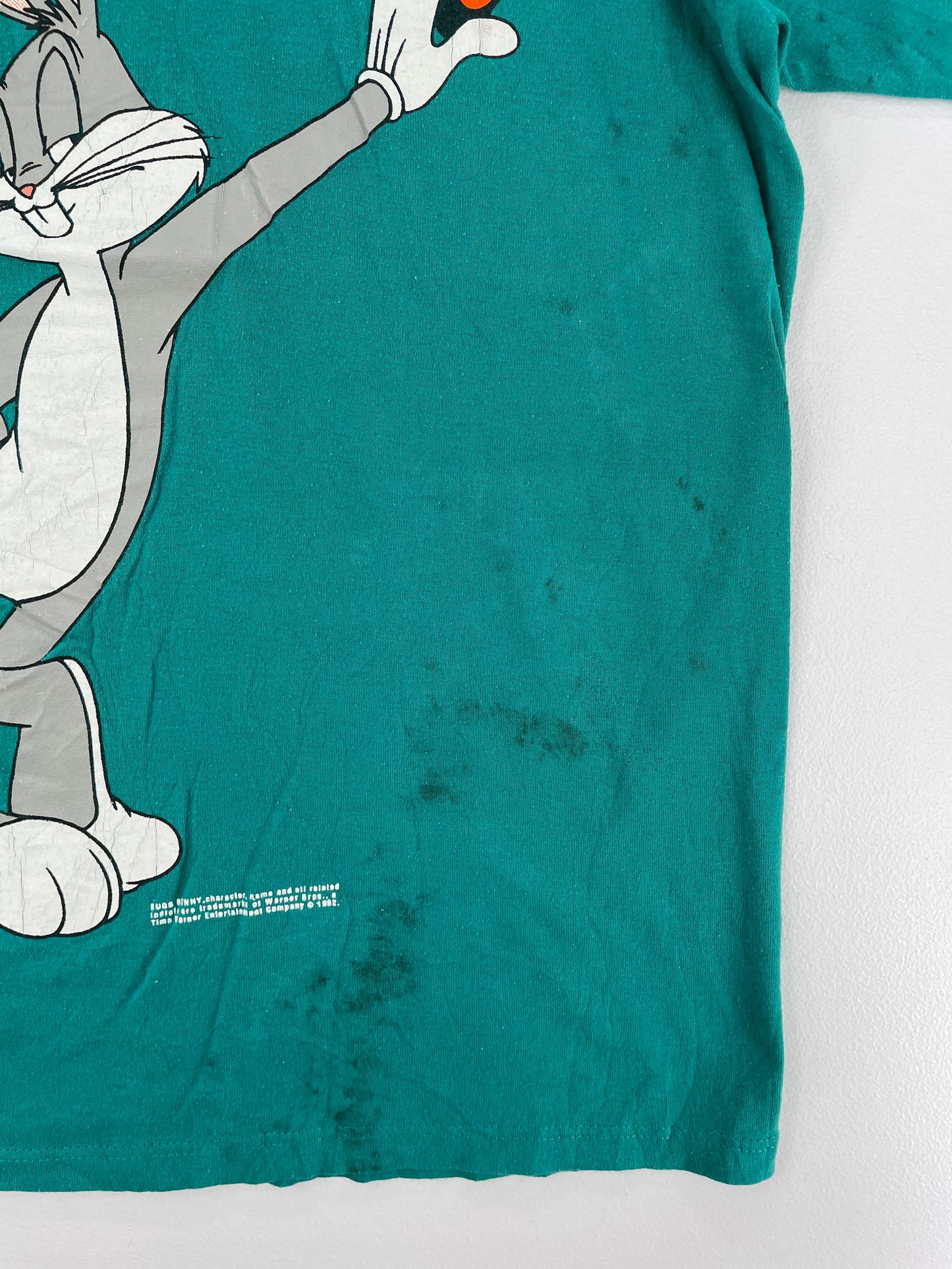 1992 LOONEY TUNES BUGS BUNNY Made in USA Size L Vintage T- Shirt / E1390T