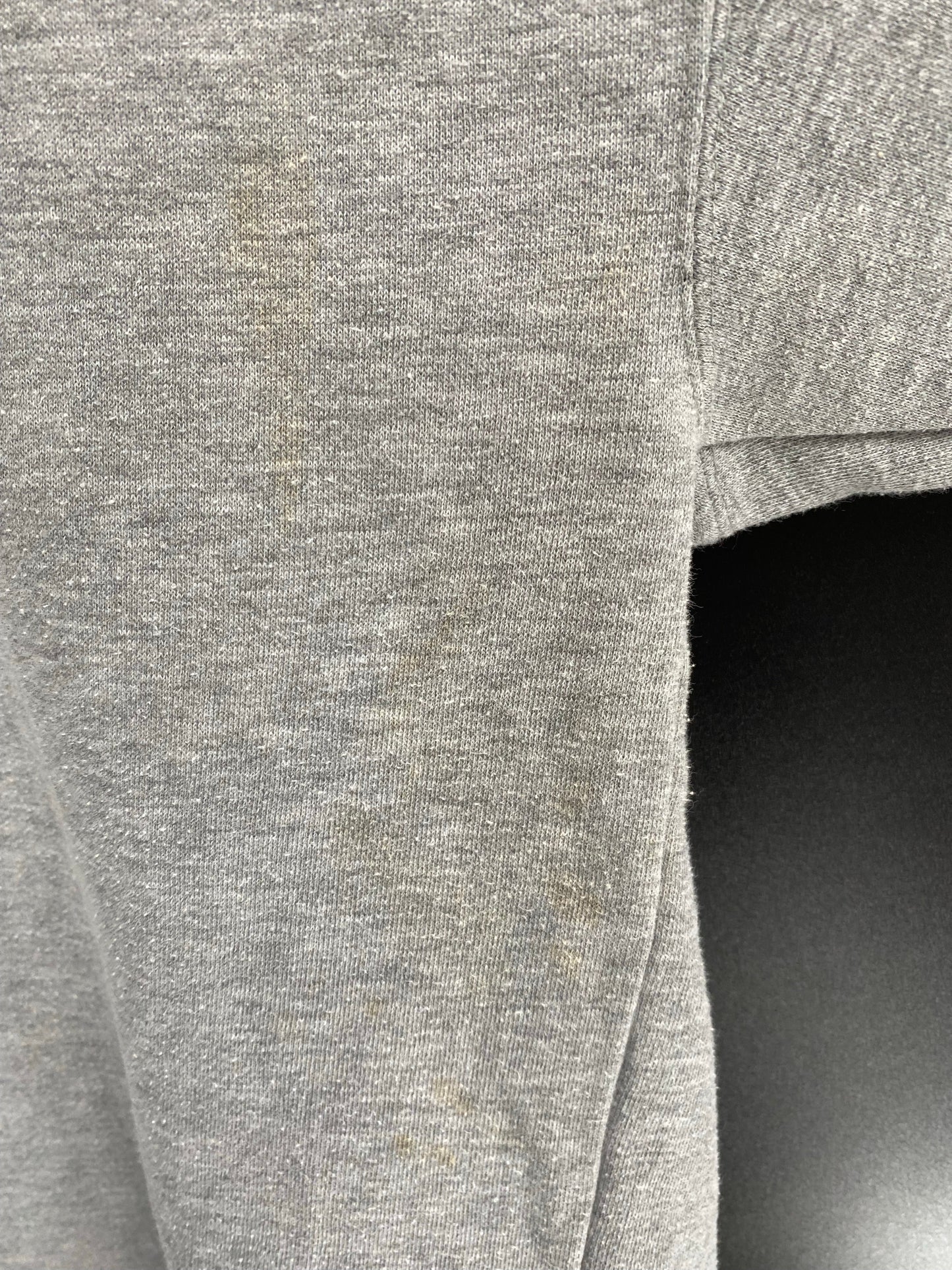 00’ DISNEY WINNIE THE POOH Size L Vintage Sweat-shirt / E528