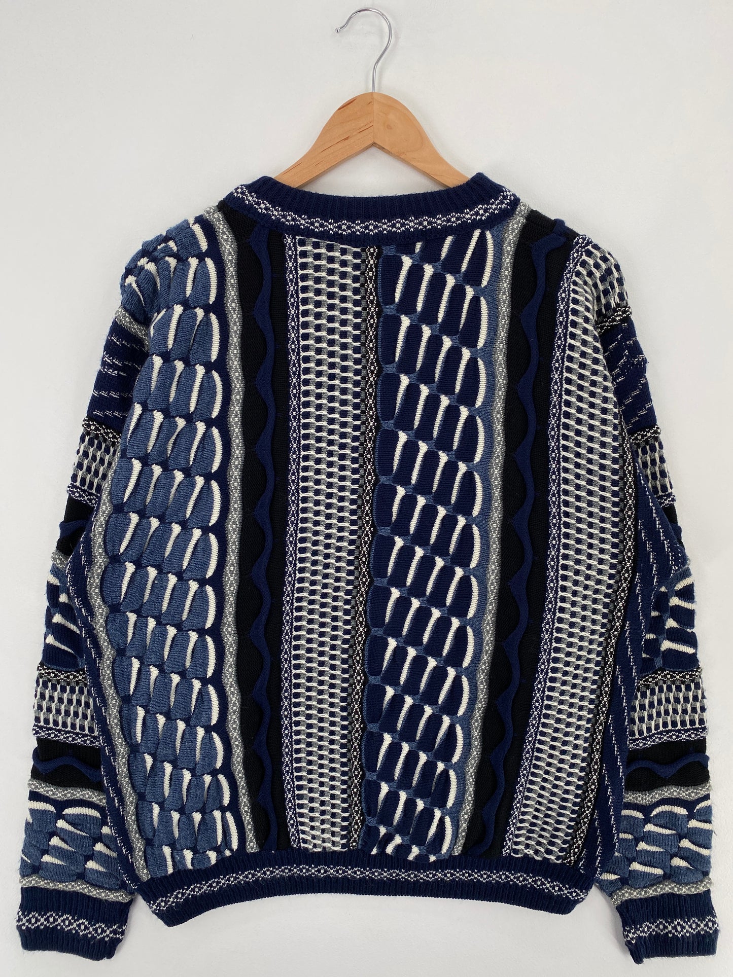 Vintage 3D COOGI-Style Made in USA Size L Knit Sweater / E249