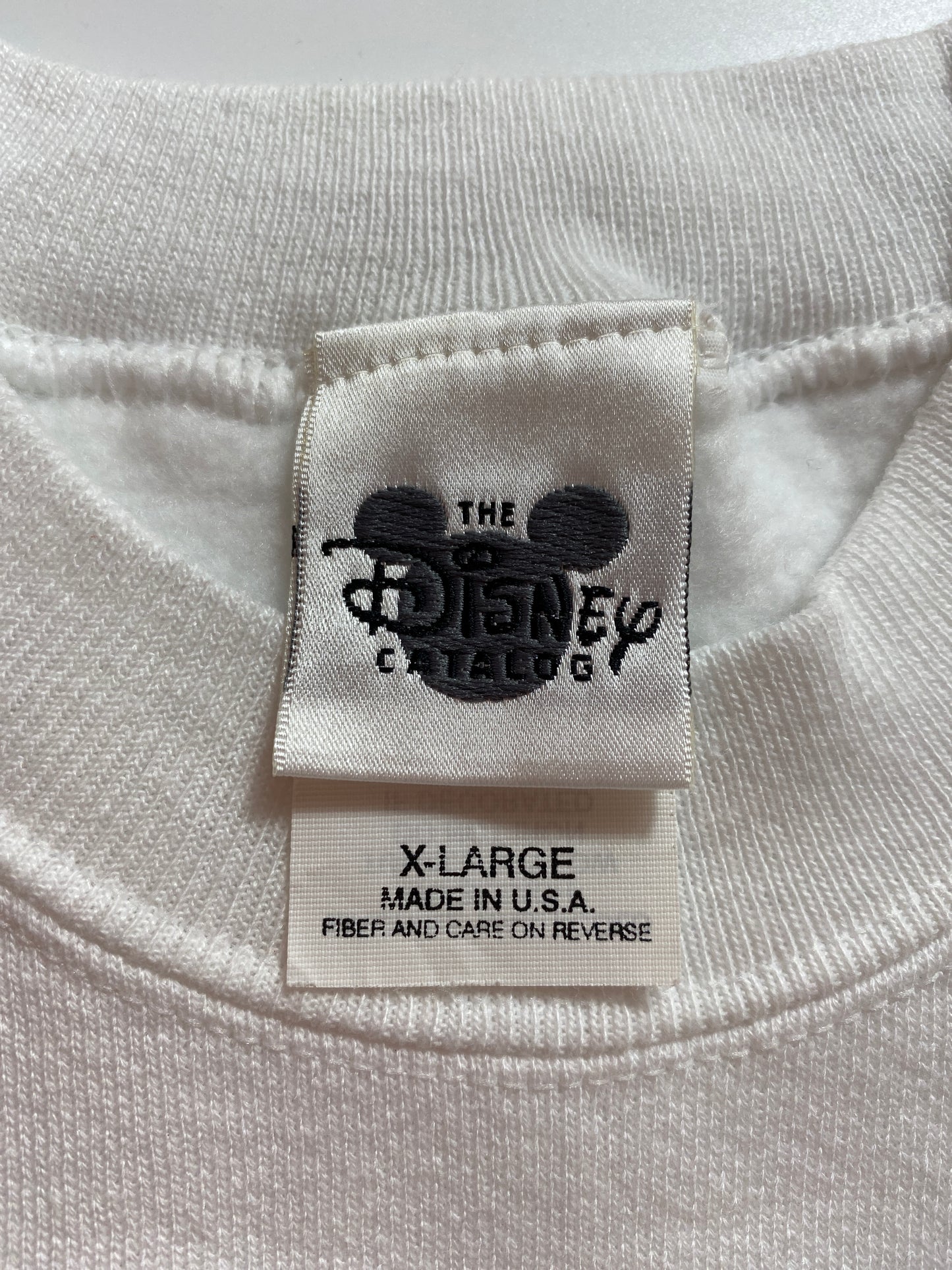 00’ DISNEY POOH Made in USA Size L Vintage Sweat-Shirt /9346