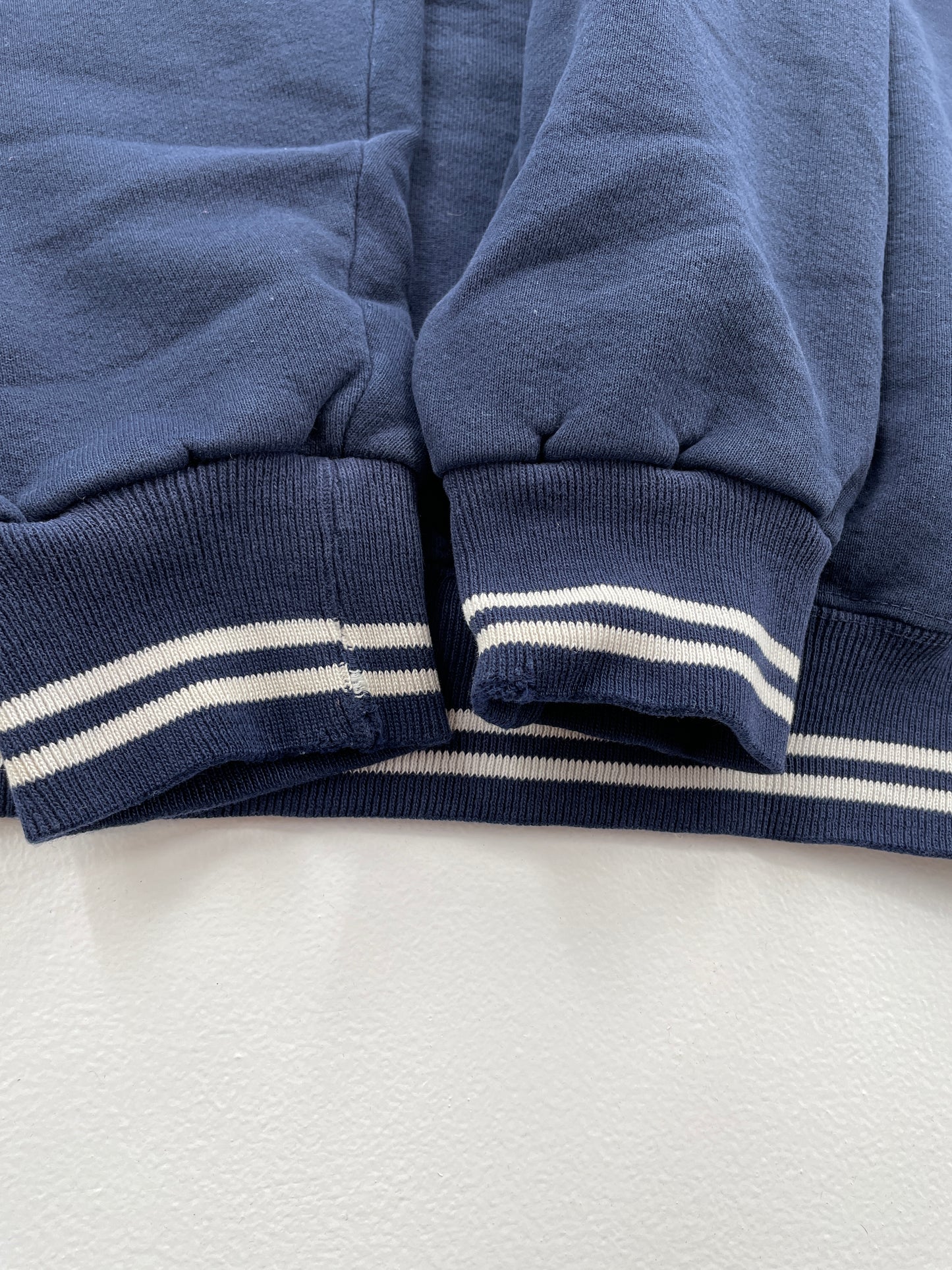 00’ DISNEY TIGGER Size XXL Sweat-shirt / A8529