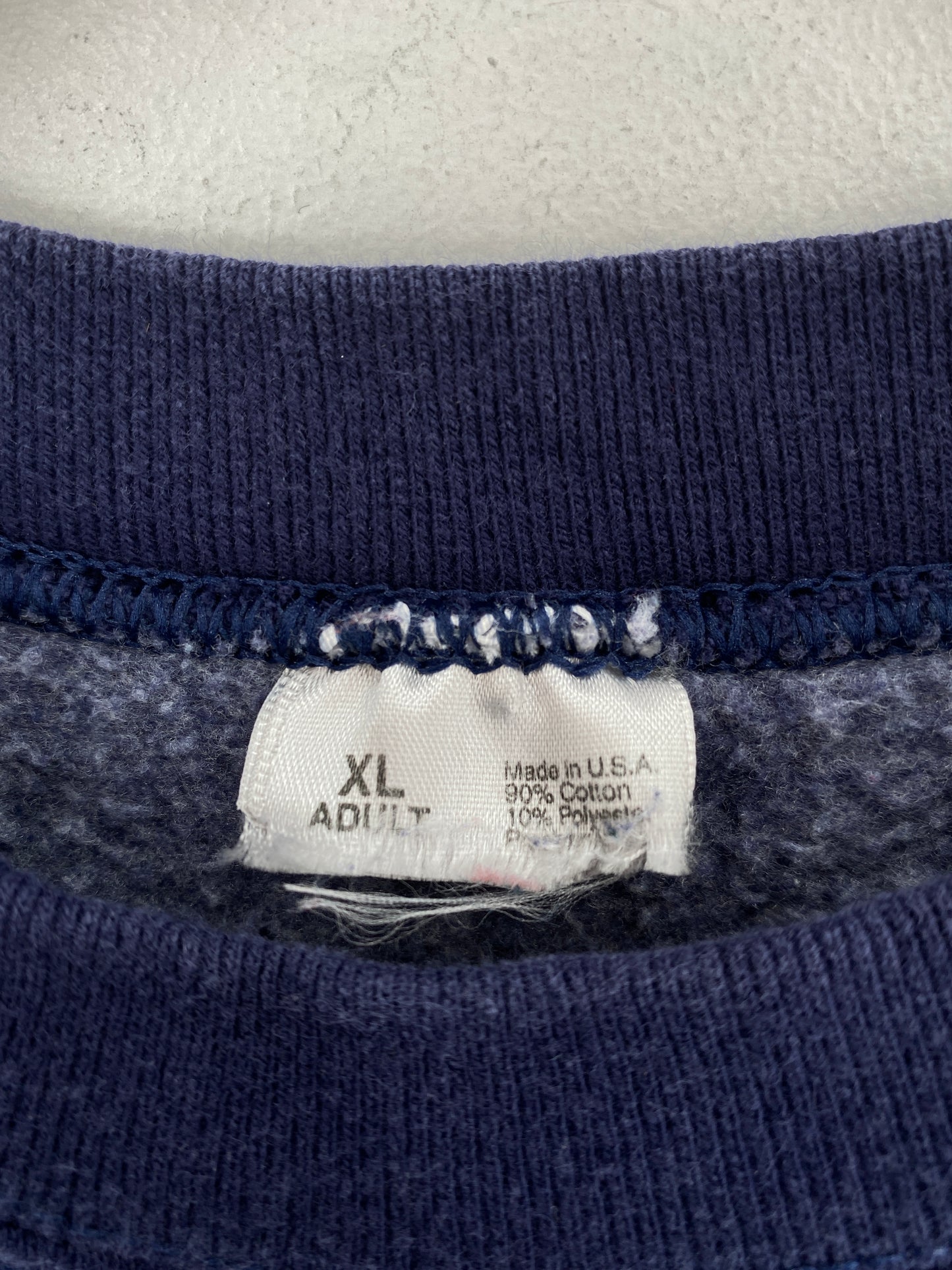 90’s UCONN Made in USA Size XL Vintage College Sweat-shirt / A5635