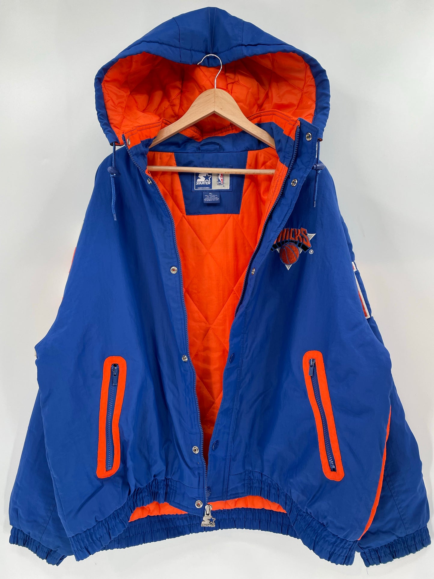 90's STARTER x NEW YORK KNICKS Size XL Vintage NFL Padded Nylon Jacket / K6268
