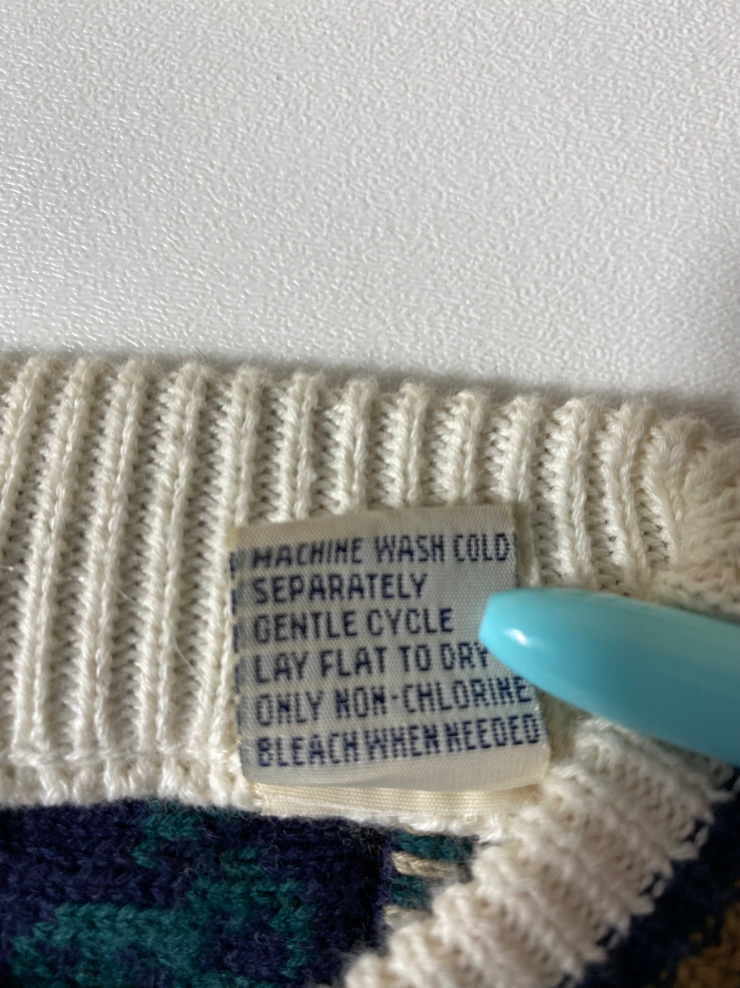 Vintage 3D COOGI- Style Size L Knit Sweater / K4207