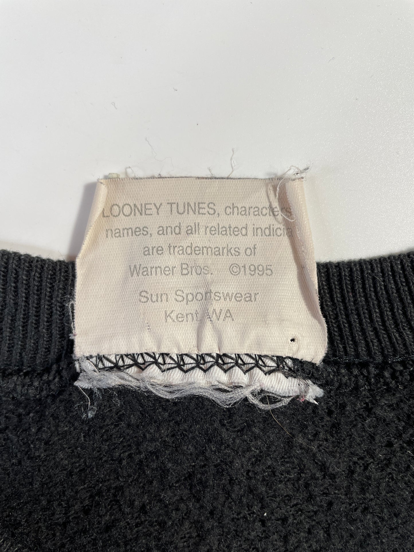 1994 LOONEY TUNES CHRISTMAS Size Approx.XL Vintage Sweat-shirt / E745