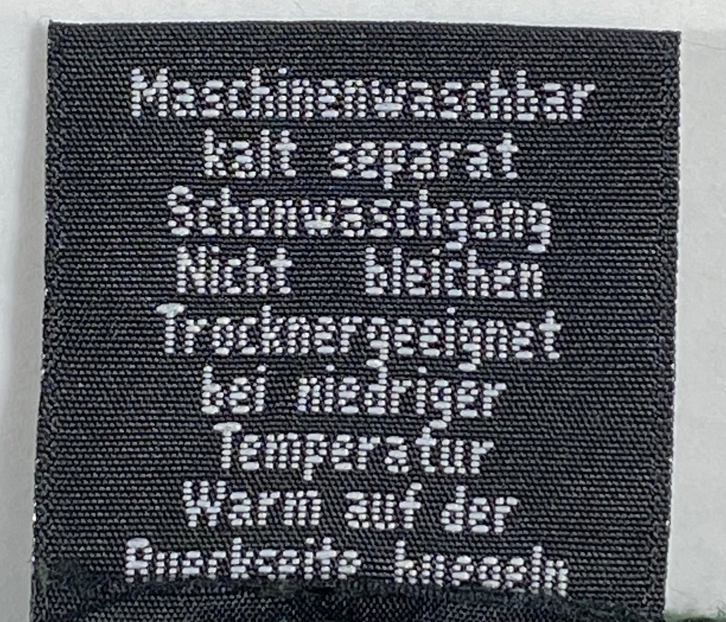 1995 LOONEY TUNES TAZ Size XL Vintage Knit Sweater / A3730