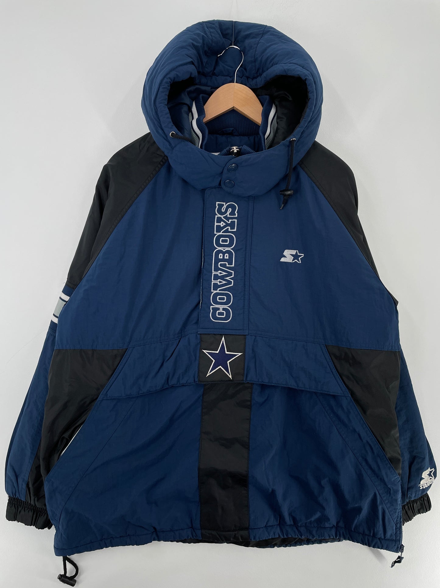 90’s STARTER x DALLAS COWBOYS Size L Vintage NFL Padded Nylon Jacket / E5046J
