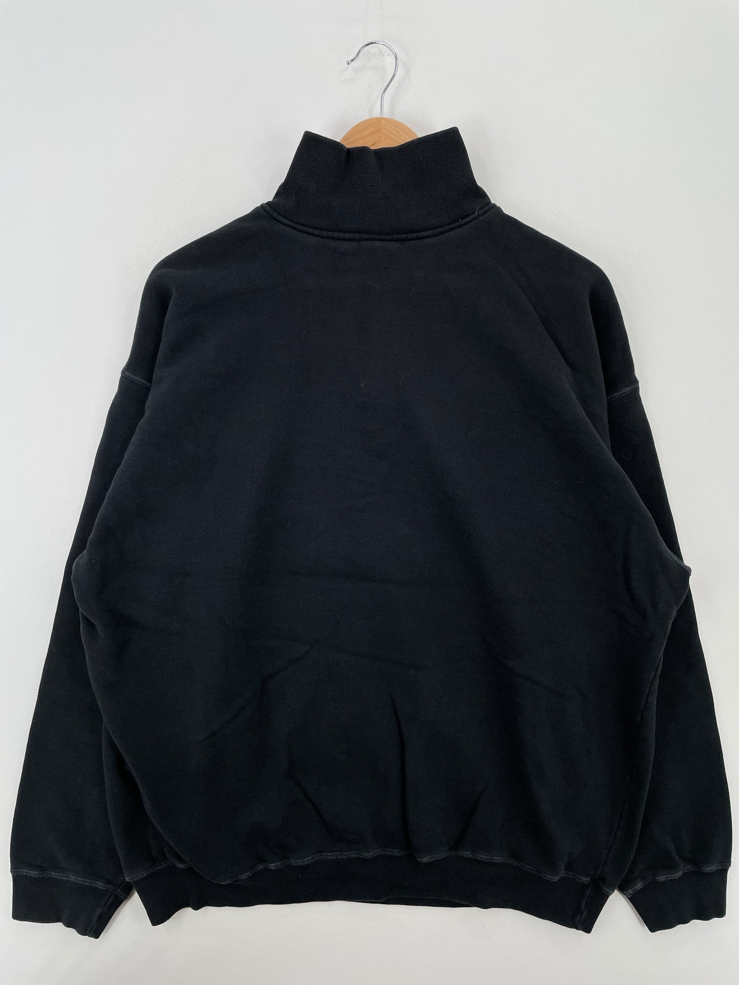 Vintage DISNEY WINNIE THE POOH Size (Approx.XL-XXL) Vintage Half Zip-up Sweat-shirt / A6830
