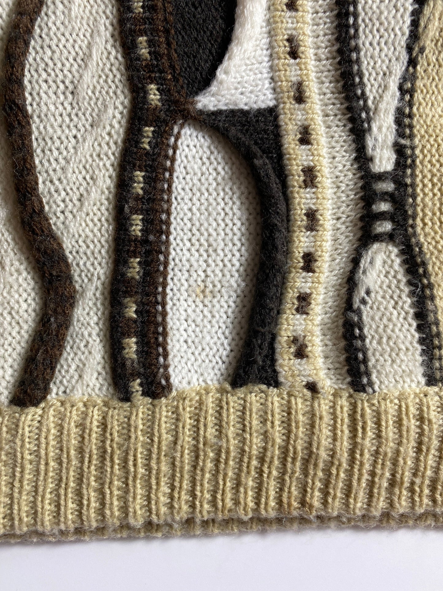 Vintage 3D COOGI Style Size L Knit Sweater / E965