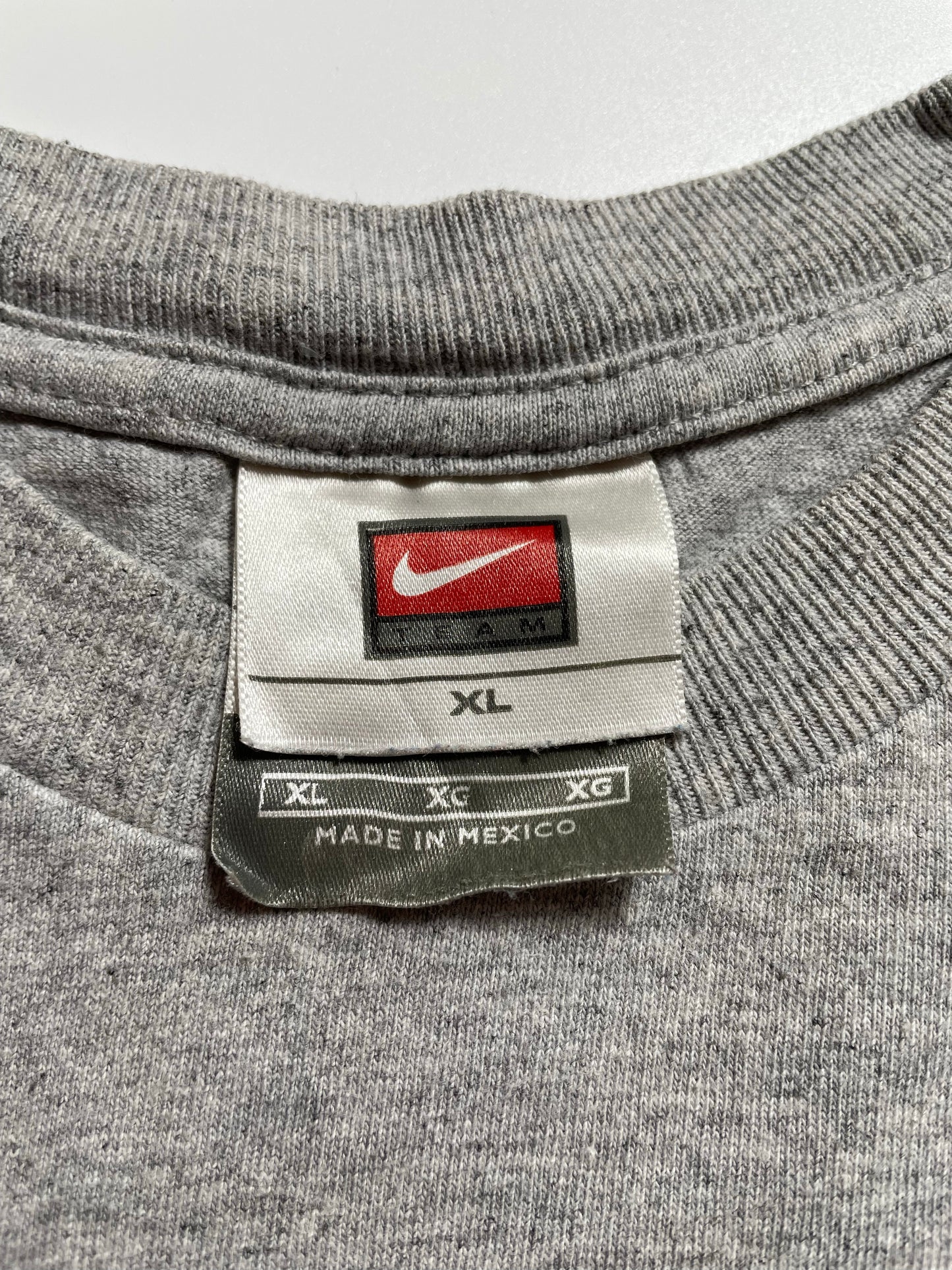00' NIKE PACE Size XL Vintage T-Shirt / K8957