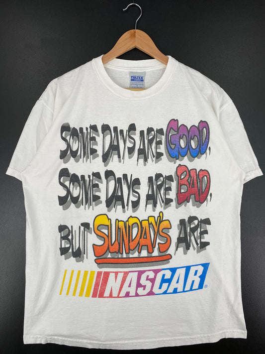 .90’s NASCAR Size XL Racing T-Shirt / E3247T
