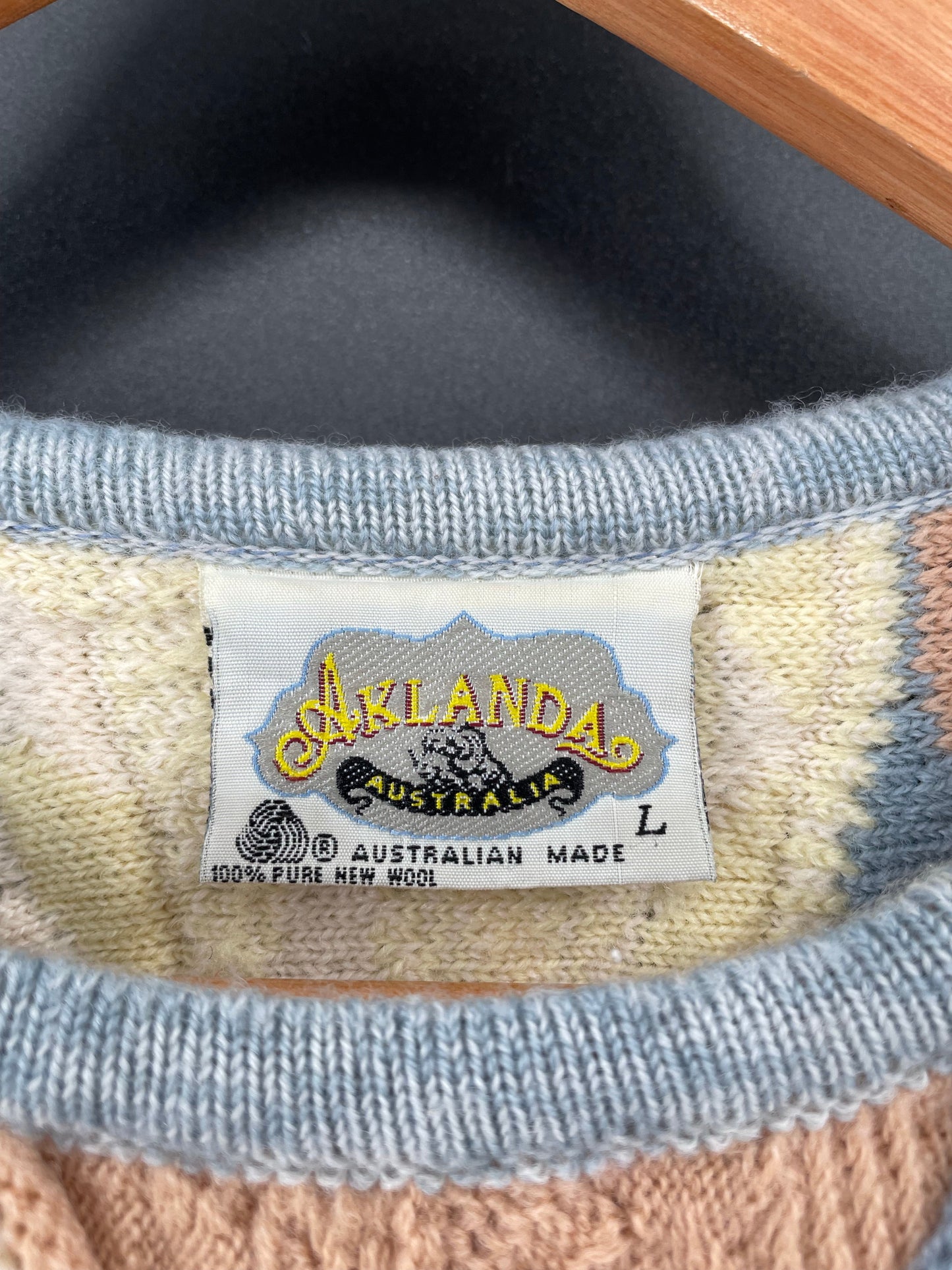 Vintage 3D COOGI-Style Size Ladies.L Wool Knit Sweater / A7667