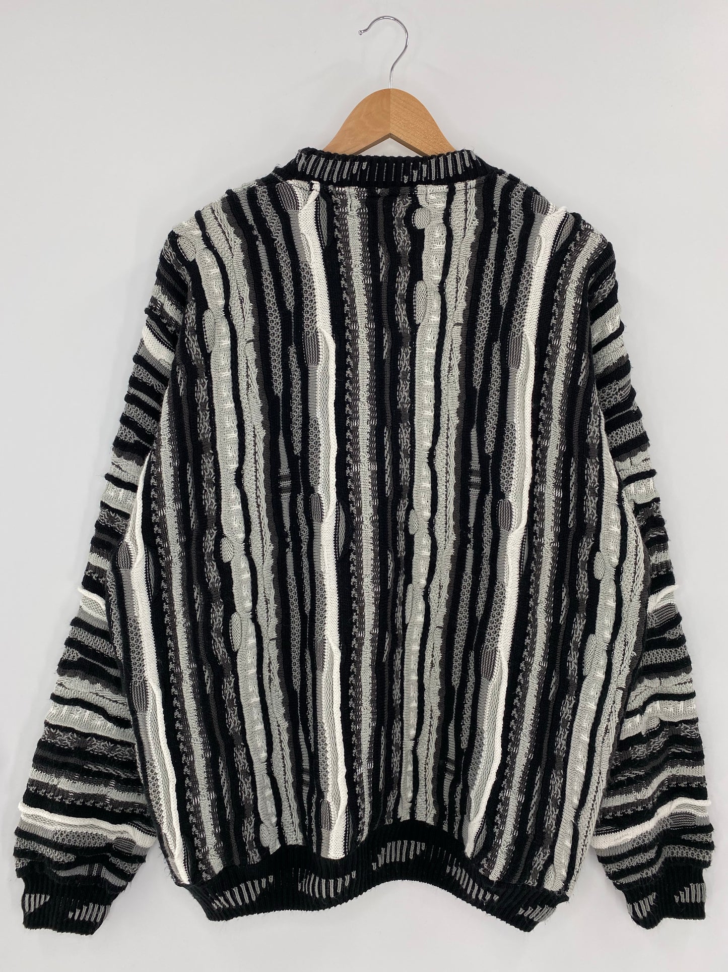 Vintage 3D COOGI- Style Made in USA Size XL Knit Sweater / K5530