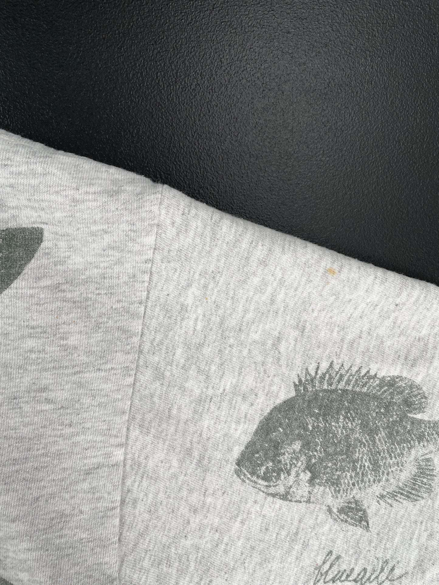 1994 FISH Size XL Vintage Animal T-Shirt / E5802T