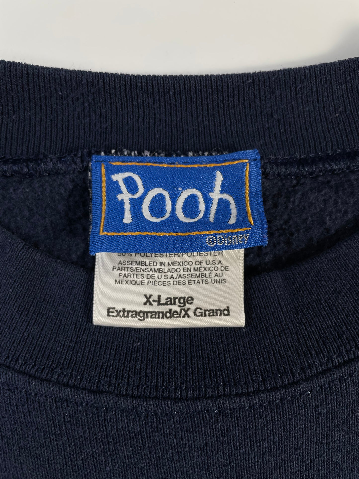 00' DISNEY WINNIE THE POOH Size XL Vintage Sweat-shirt / E3271S