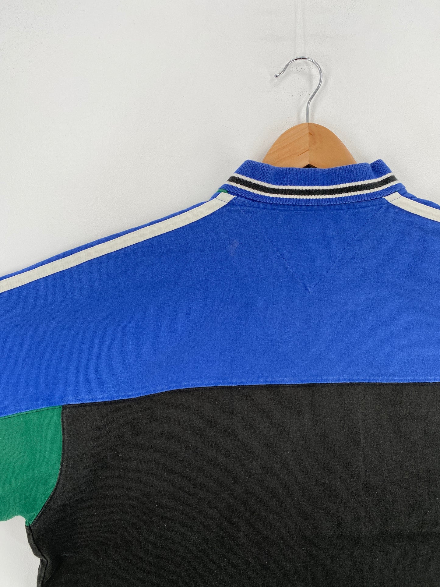 90's TOMMY HILFIGER Size XXL Vintage T-Shirt / A6364