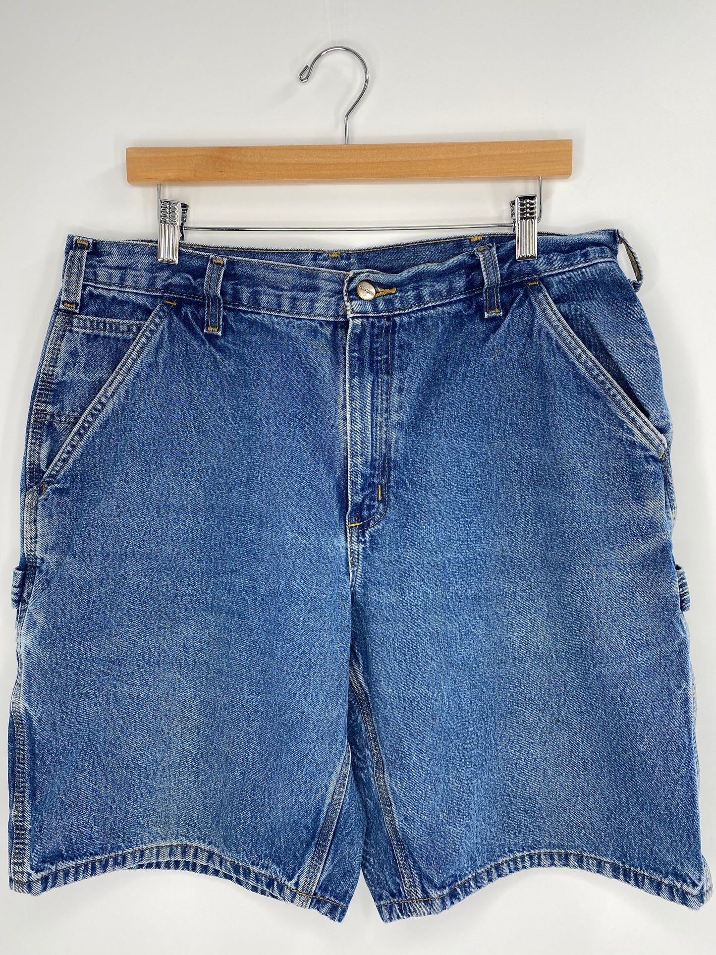 Vintage CARHARTT Size W35xL9.5 Duck Shorts / A1091