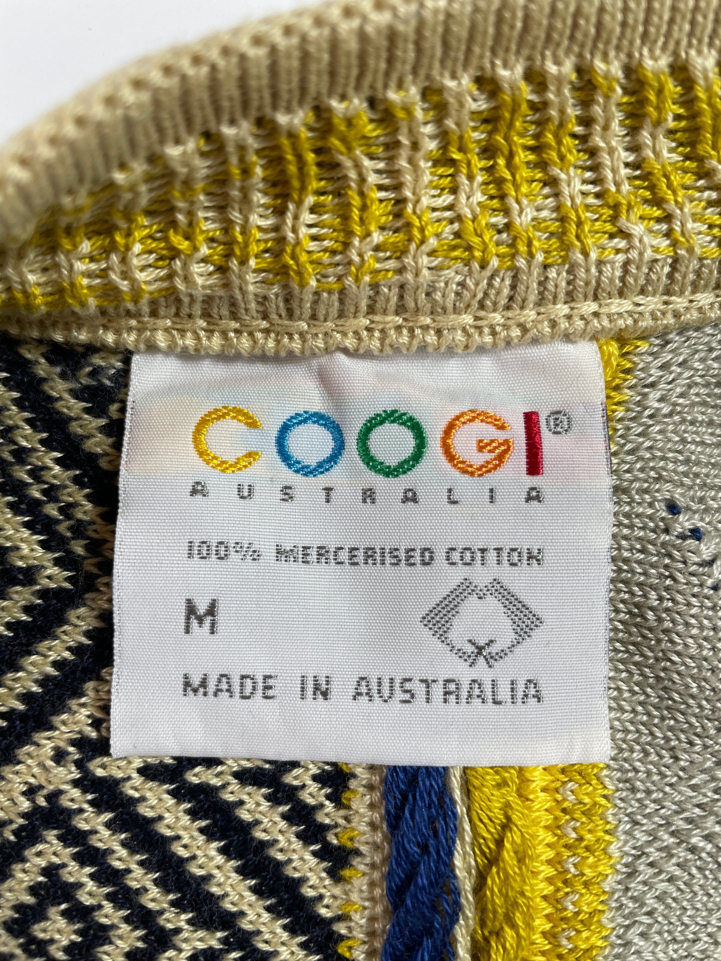 90’s COOGI Size M Knit Sweater / E1995K