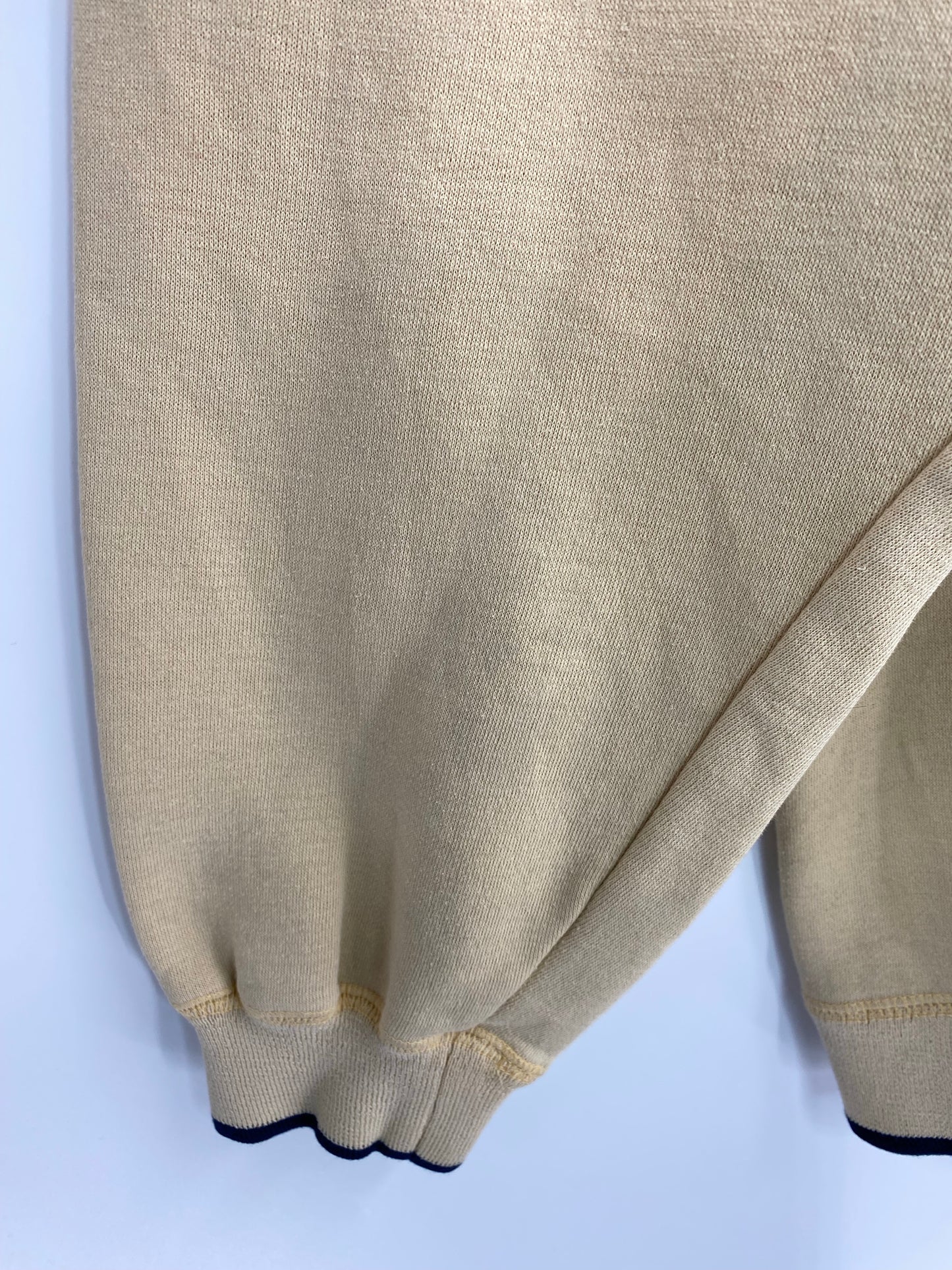 00' WINNIE THE POOH Size M Vintage Sweat-shirt / K7087