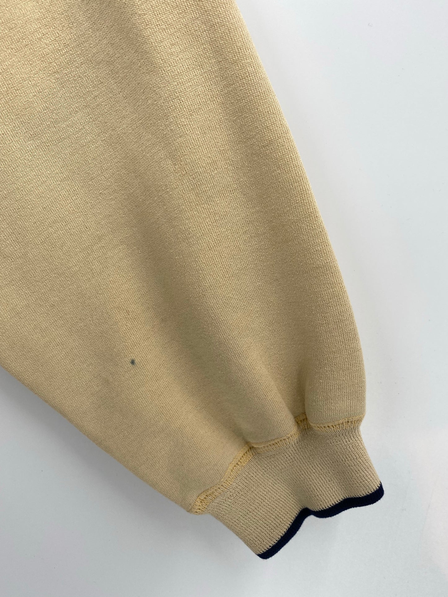 00' WINNIE THE POOH Size M Vintage Sweat-shirt / K7087