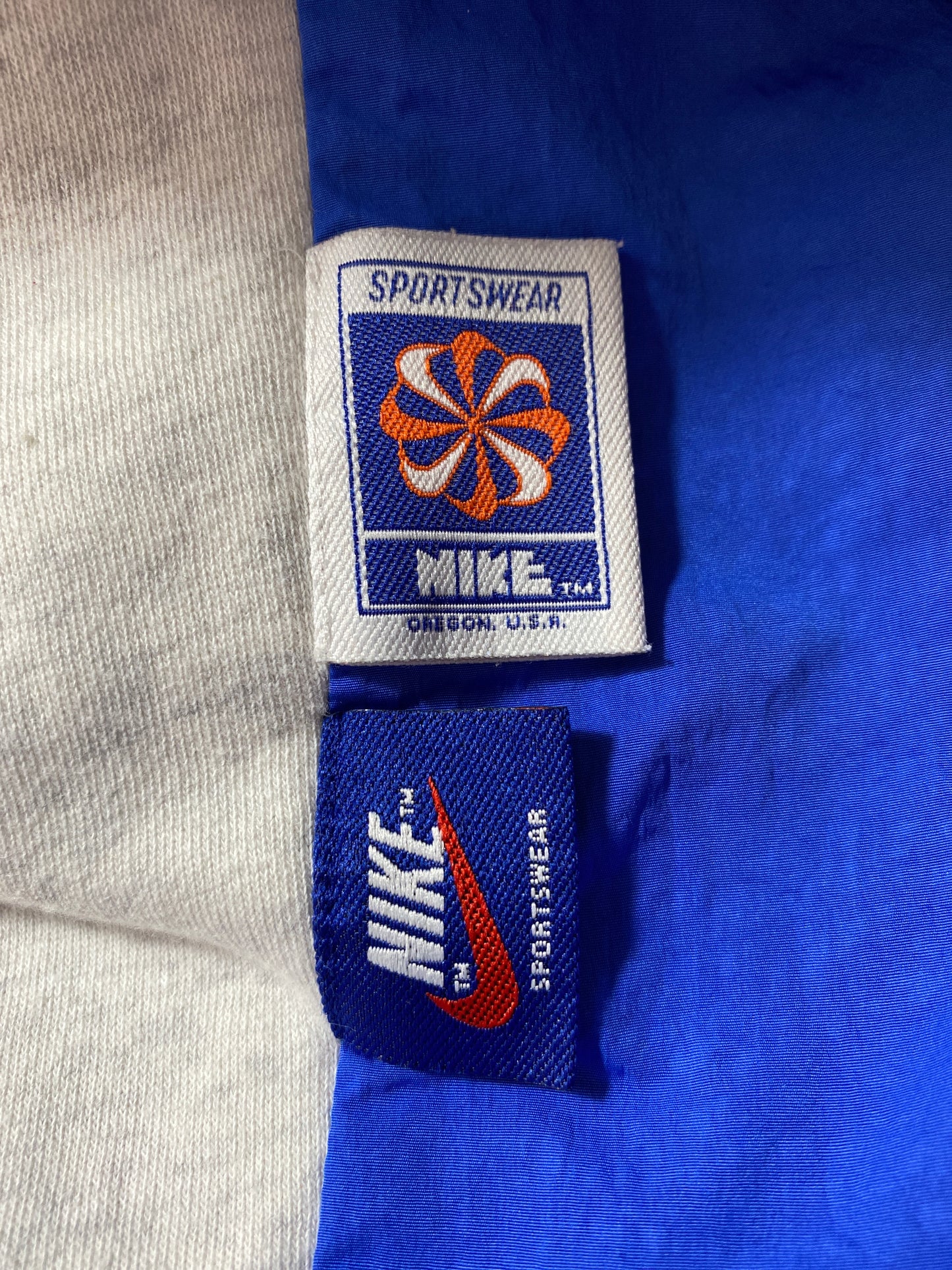00’ Nike Size XXL  Vintage Hoodie Sweat - Shirts / 9744