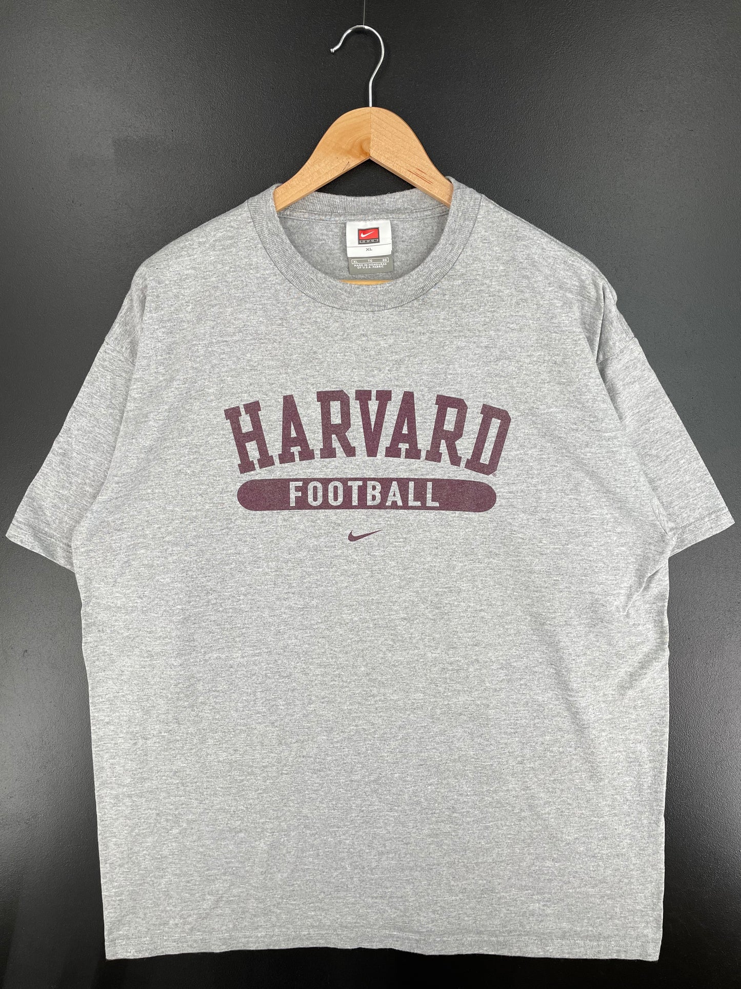 00' NIKE HARVARD FOOTBALL Size XL Vintage College T-Shirts / A1735