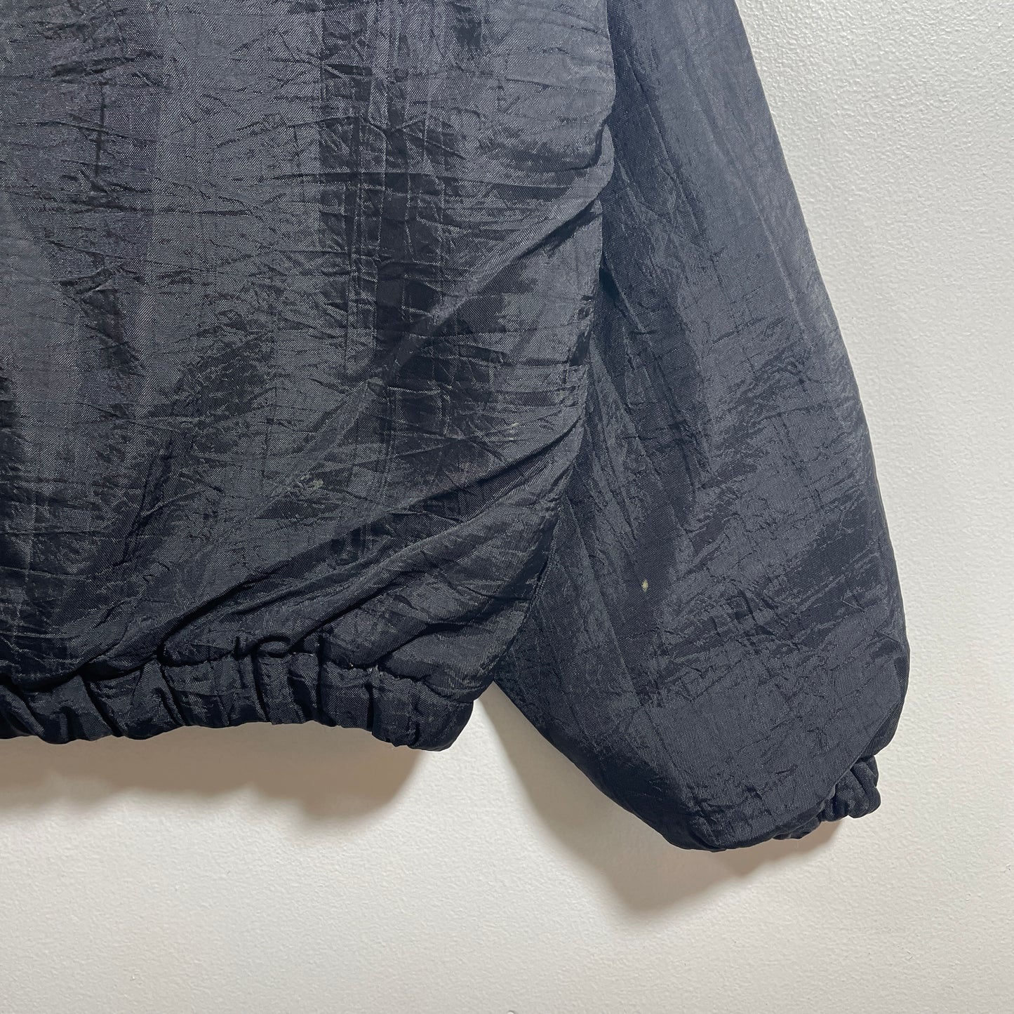 (M) 90’s REEBOK Vintage Padded Nylon Jacket / A1306N