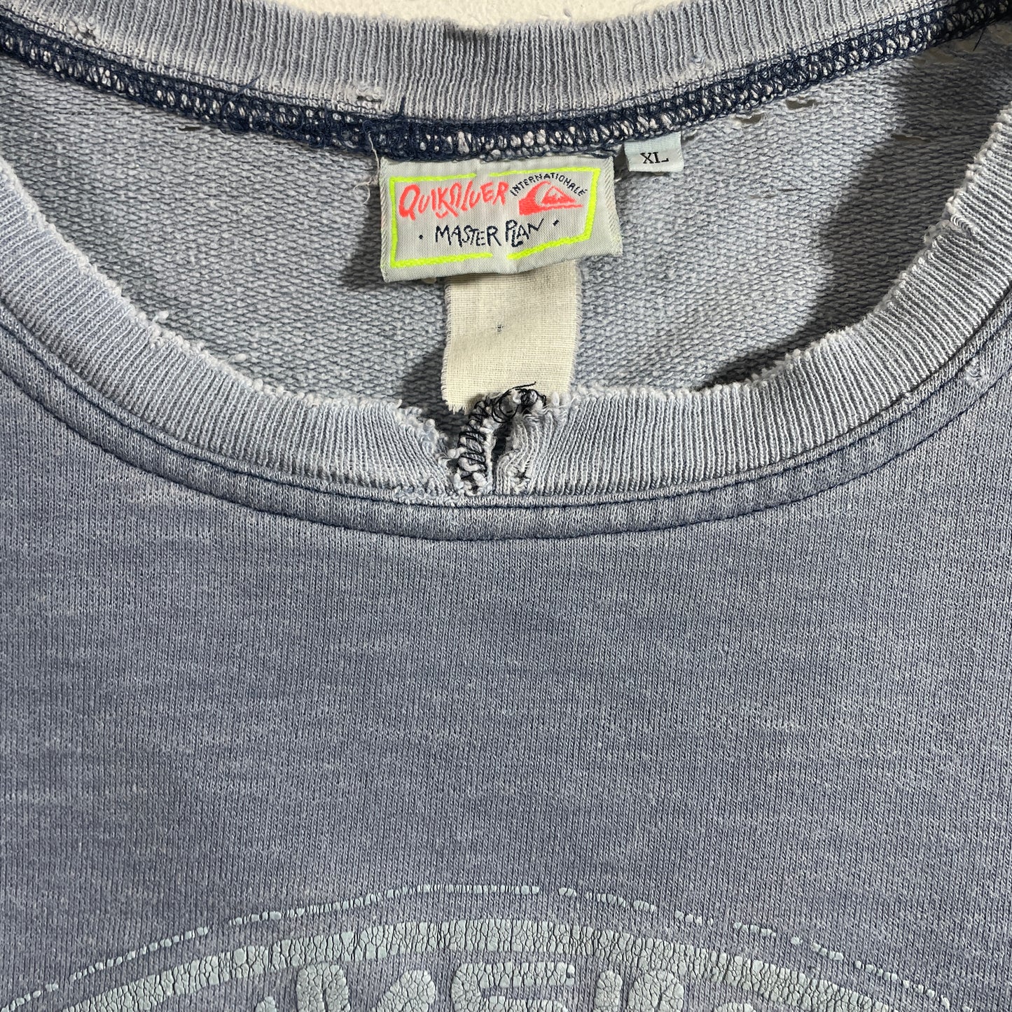 (XL) 90’s QUIKSILVER Worn-out Vintage Sweatshirt / A1342S