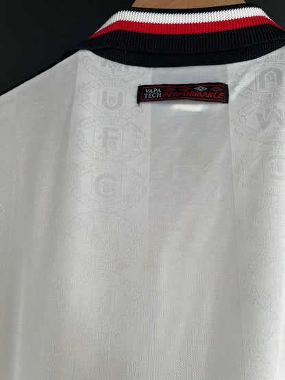 Vintage UMBRO SHARP x MANCHESTER UNITED Size XL Jersey T-Shirt / F7803T