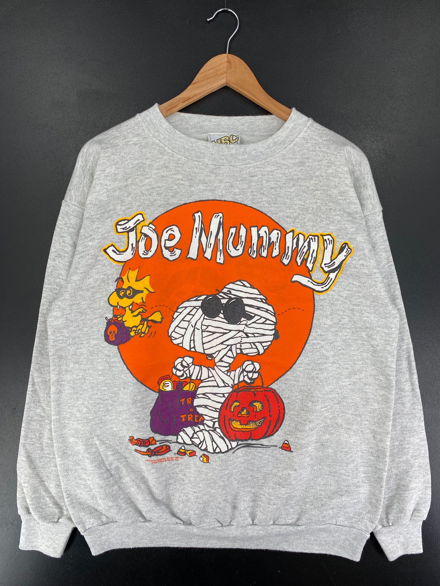 90's PEANUTS SNOOPY HALLOWEEN Made in USA Size XL Vintage Sweat-shirt / F3289S