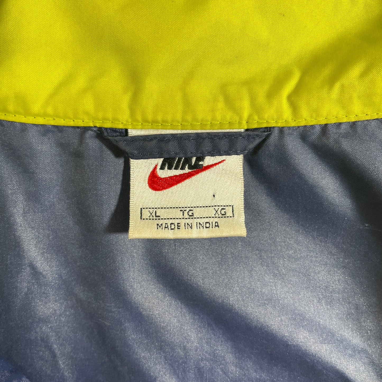(XL) 90’s NIKE Vintage Nylon Jacket / A1314N