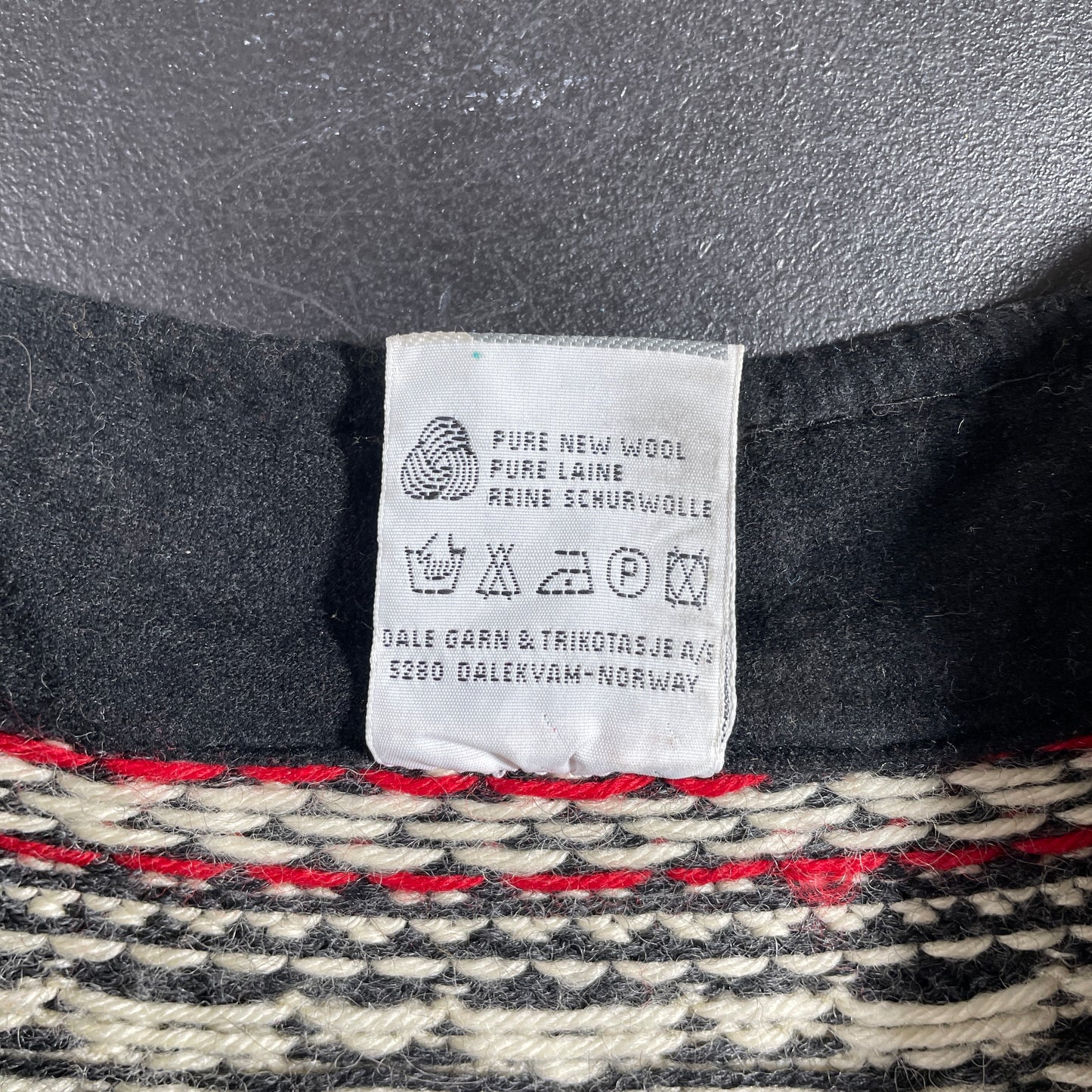 (Approx.S) Vintage DALE OF NORWAY Wool Knit Sweater / A1256K