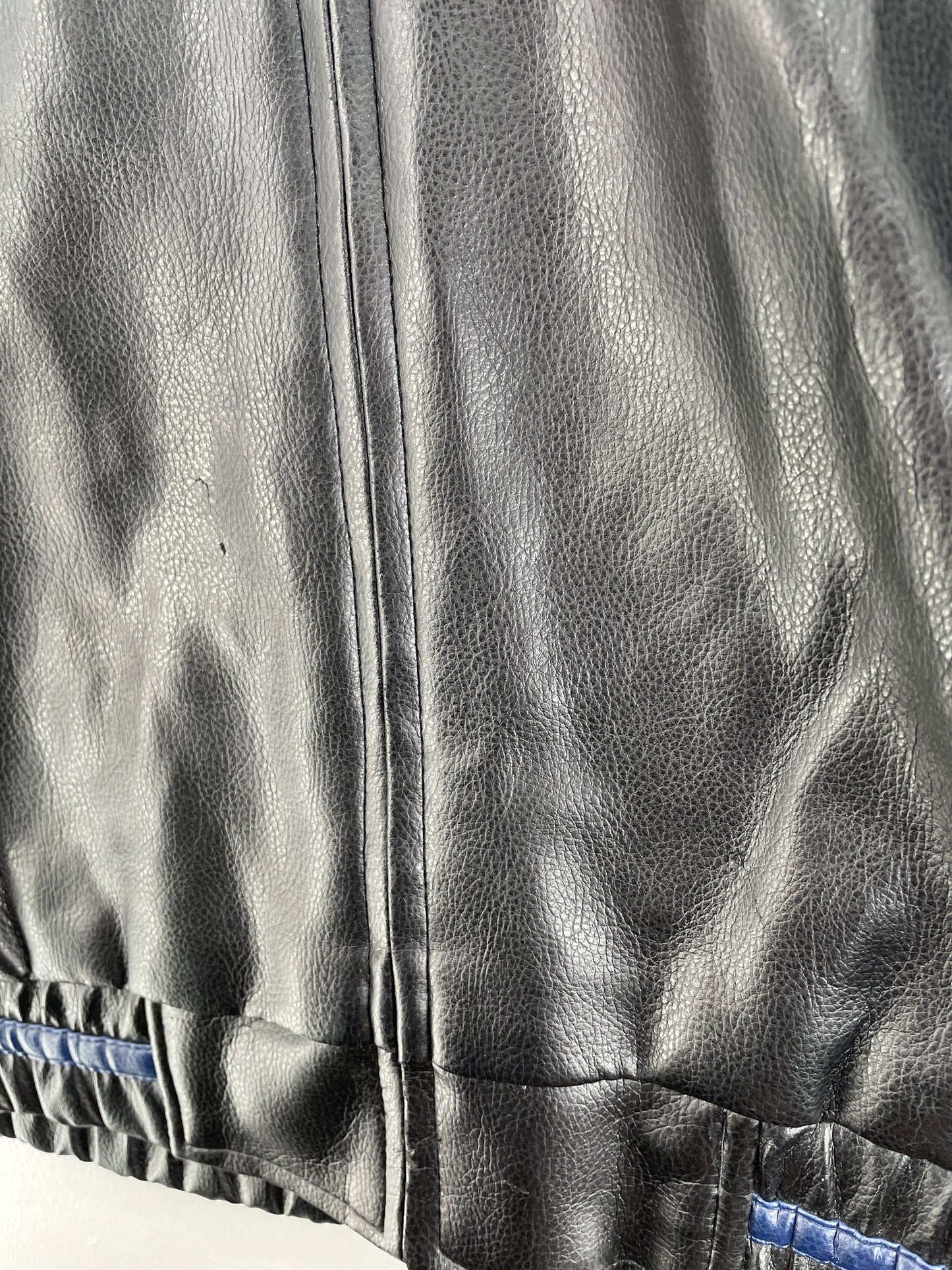 Vintage CHICAGO BEARS Size L NFL Faux Leather Jacket / F5581J