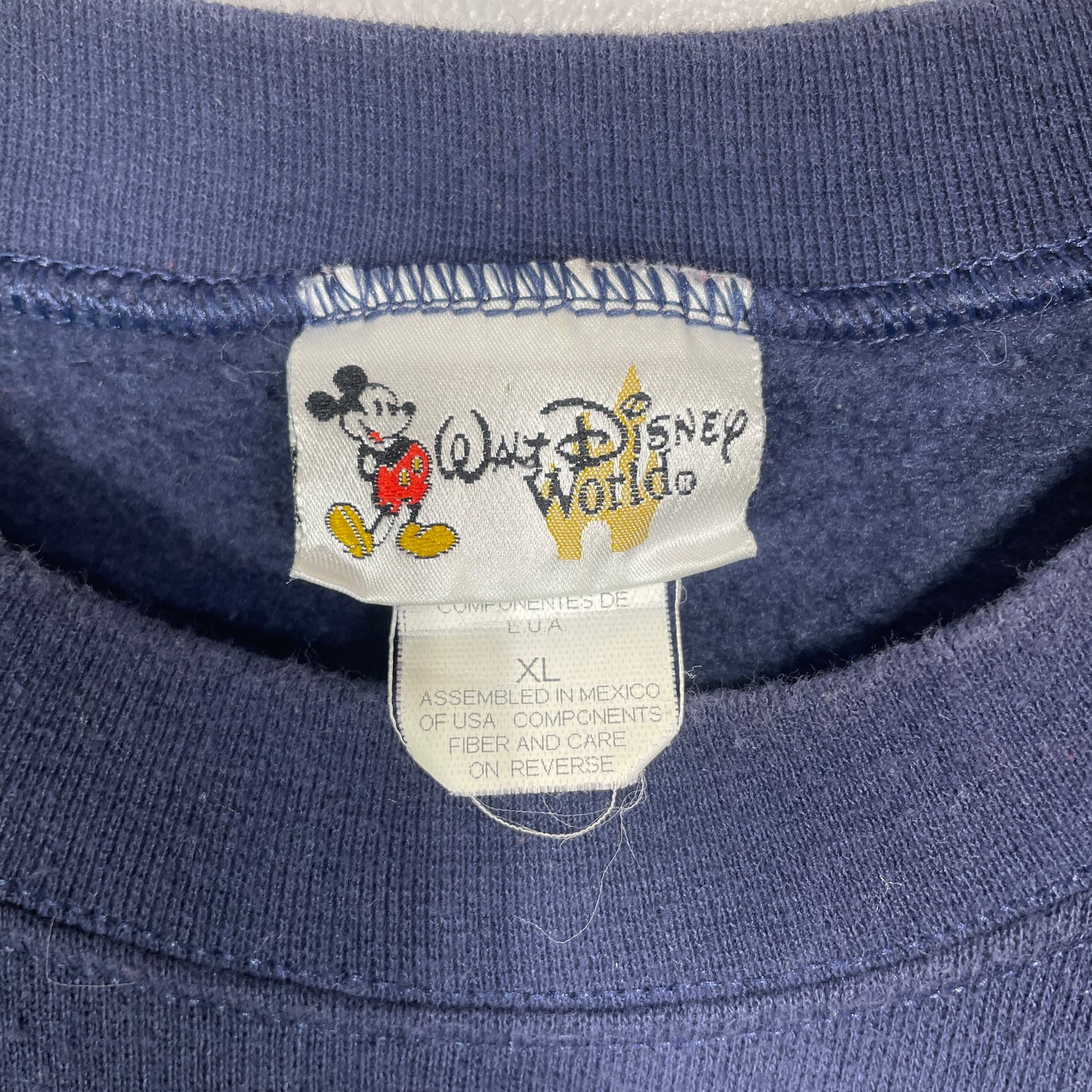 (XL) 00’ DISNEY MICKEY Vintage Sweatshirt / A1579S