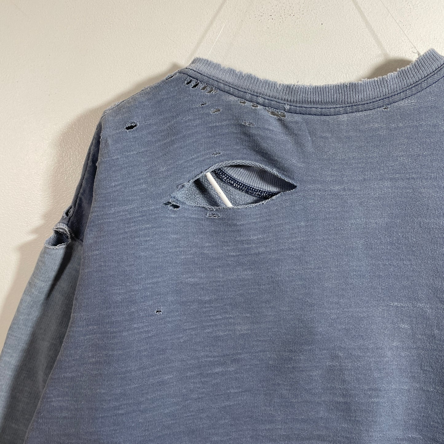 (XL) 90’s QUIKSILVER Worn-out Vintage Sweatshirt / A1342S