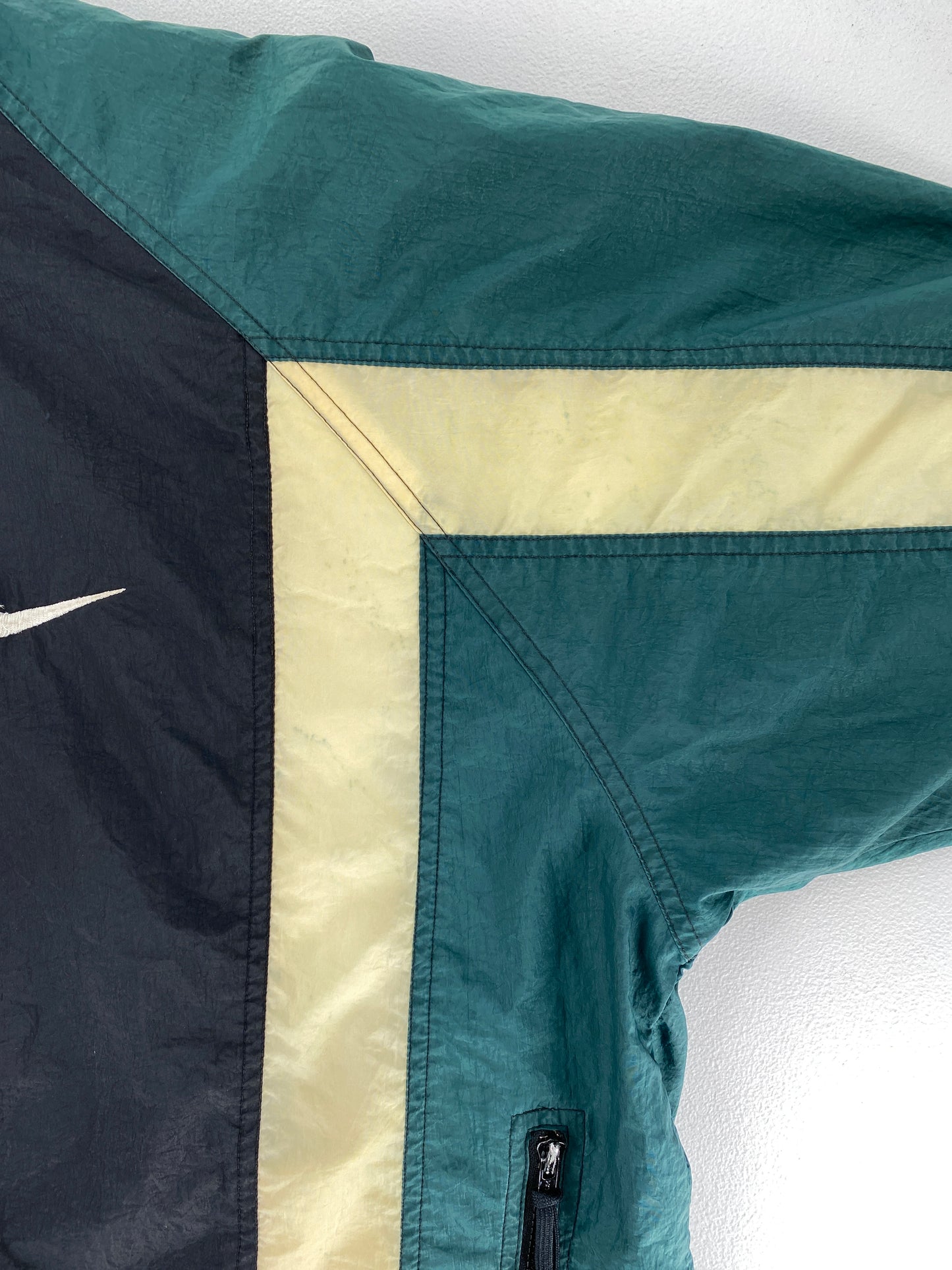 90's NIKE Size L Vintage Zip-up Nylon Jacket/ F3488N