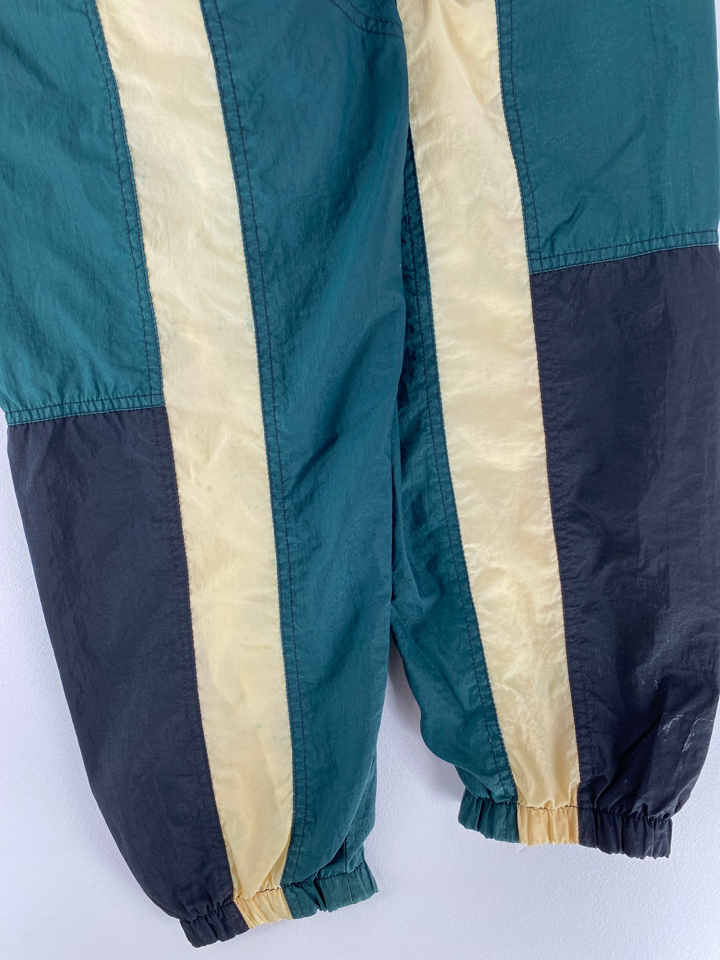 90's NIKE Size L Vintage Zip-up Nylon Jacket/ F3488N