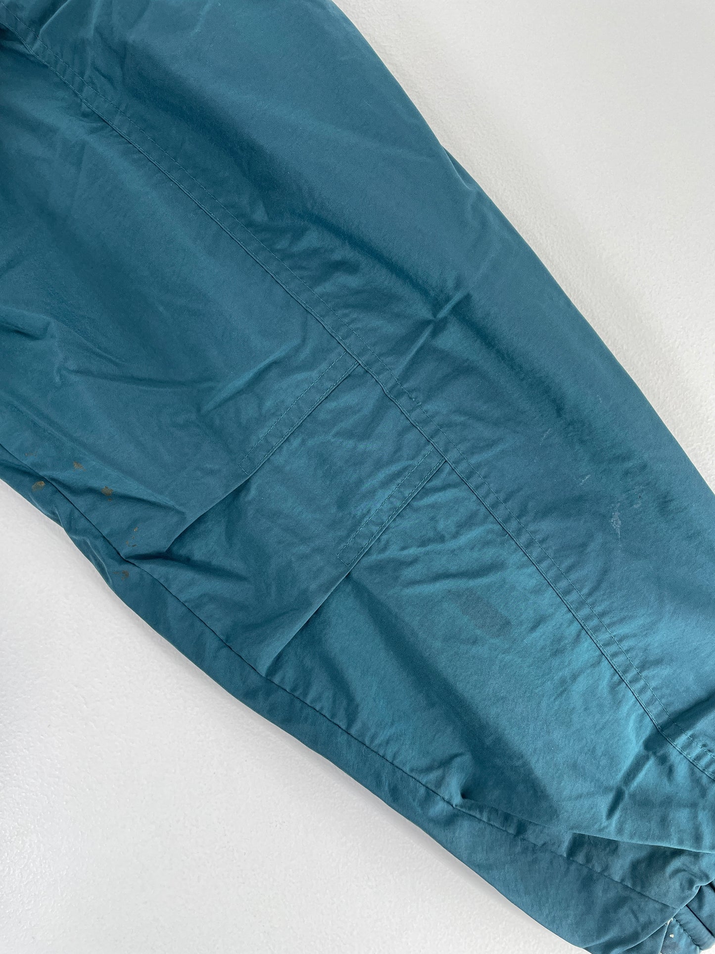Vintage DISNEY TIGGER Size L Padded Nylon Jacket / F5245N