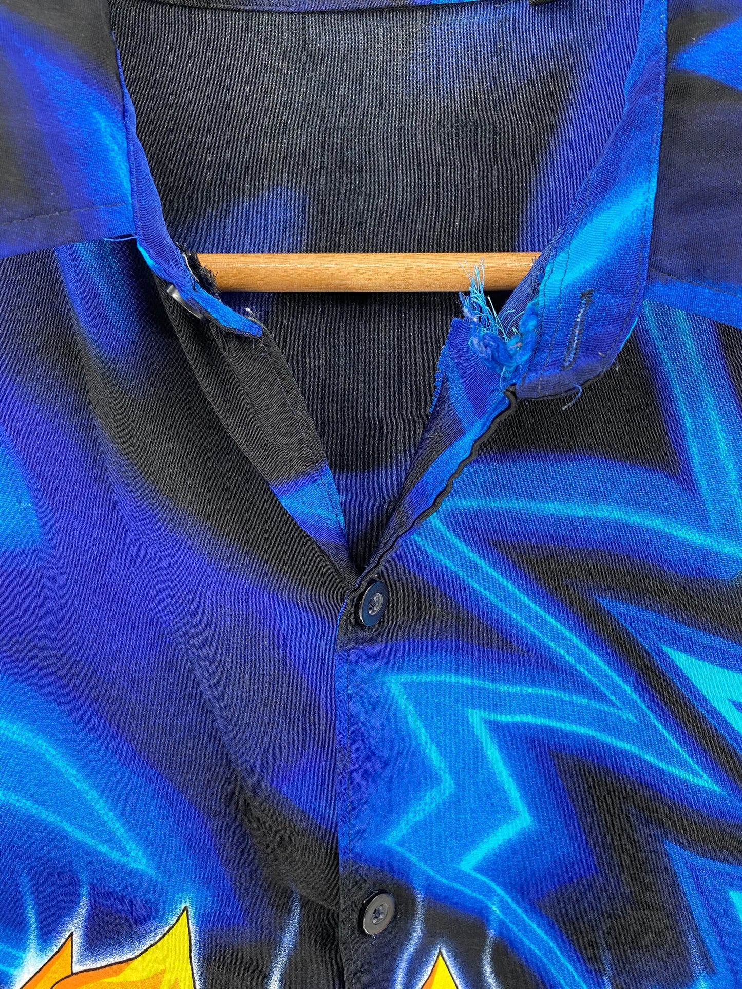 VINTAGE DRAGON BALL Z Size XL Button Down Shirt / F9889B