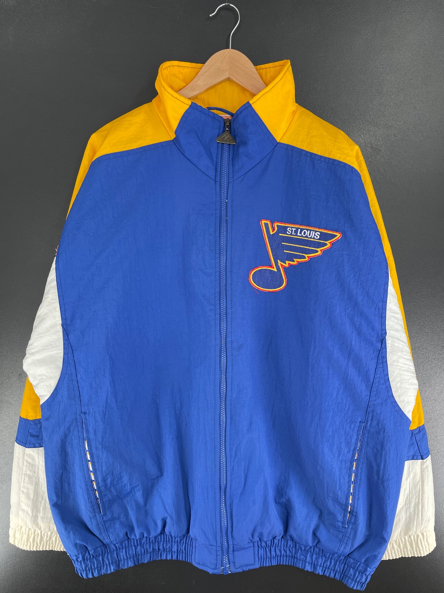 .Vintage ST. LOUIS BLUES Size Approx. XL NHL Padded Nylon Jacket / F3464N