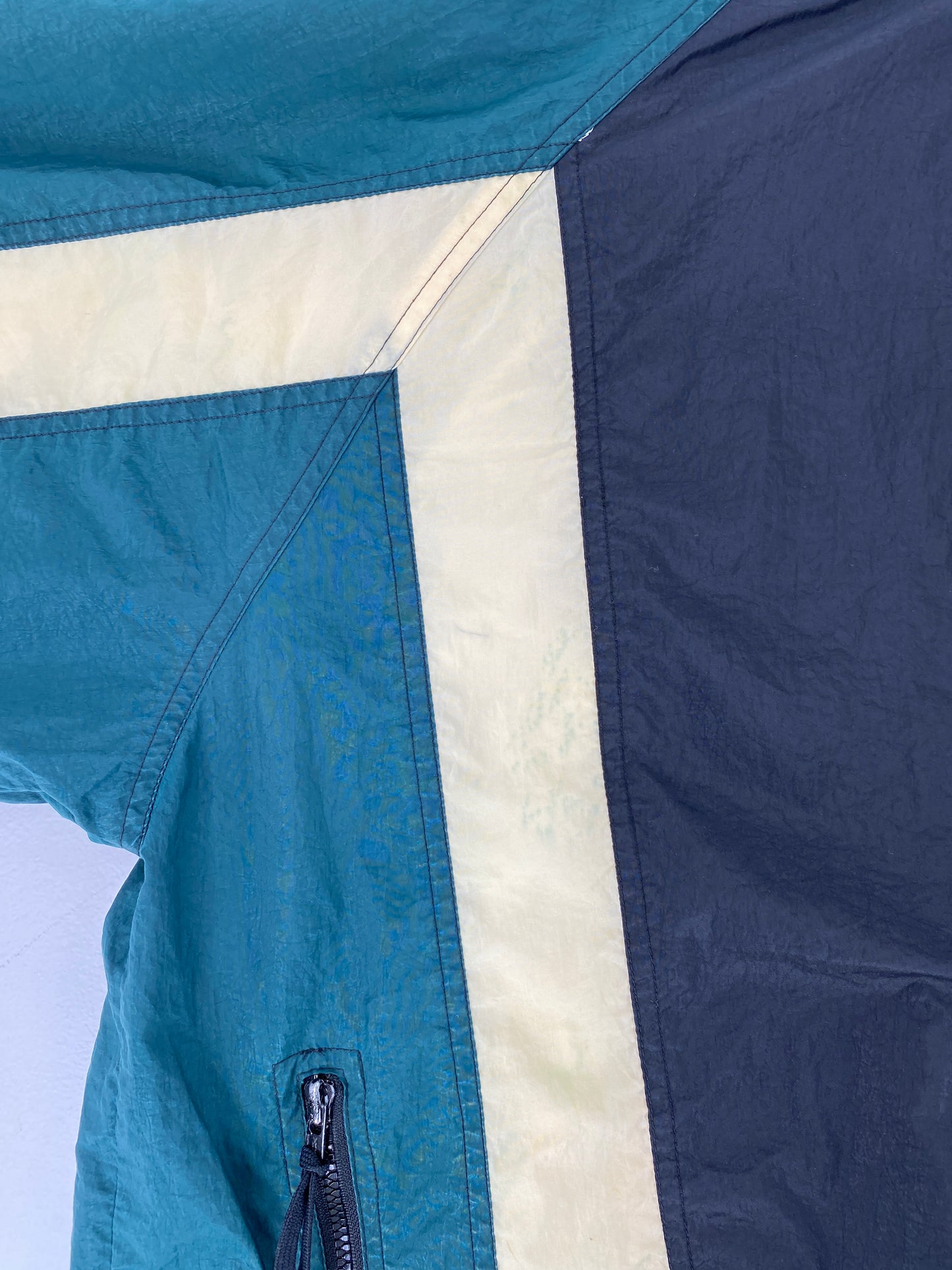 90's NIKE Size L Vintage Zip-up Nylon Jacket/ F3488N