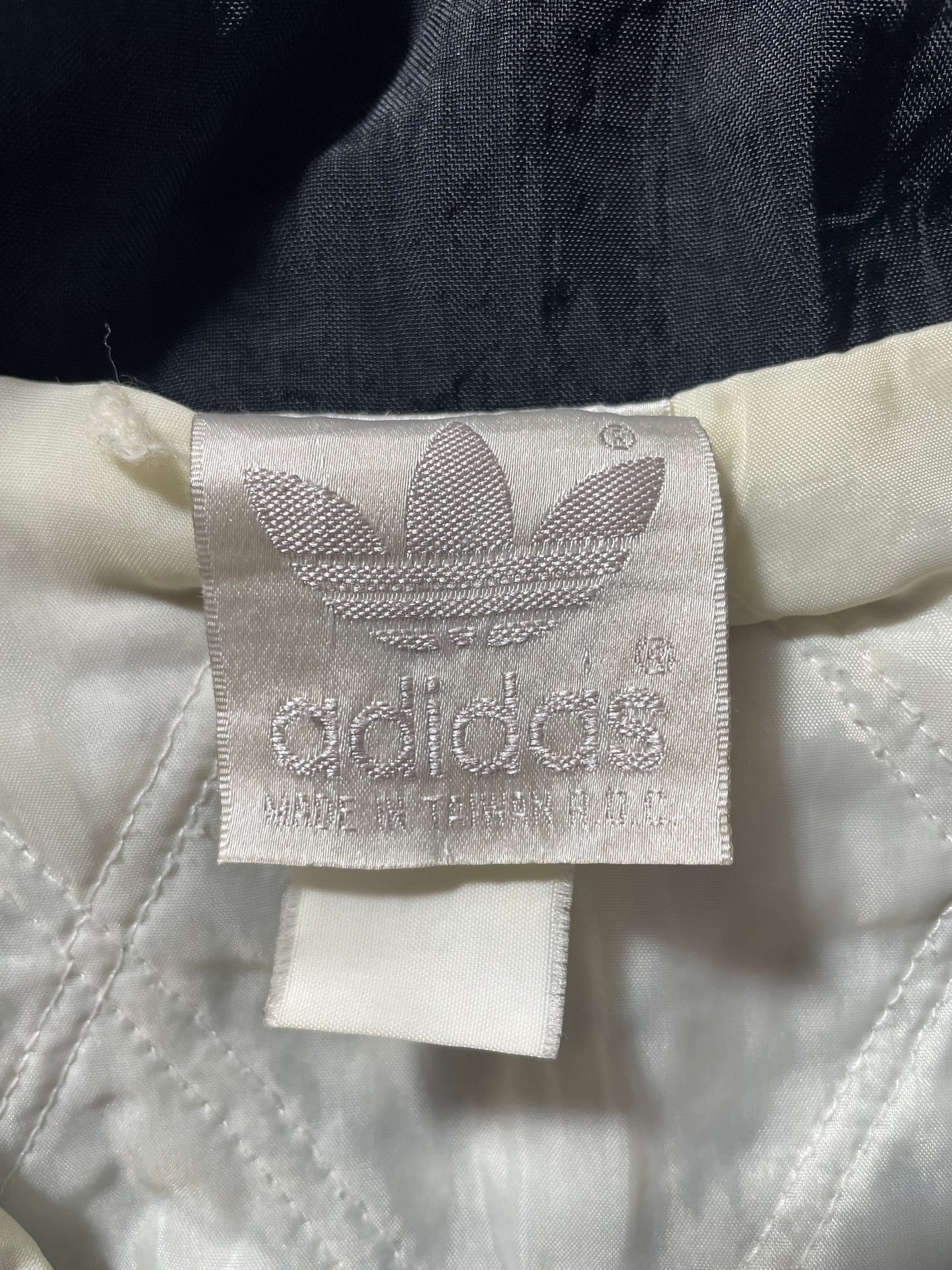 90’s ADIDAS Size Approx. XL Nylon Zip-up Jacket / F5365N